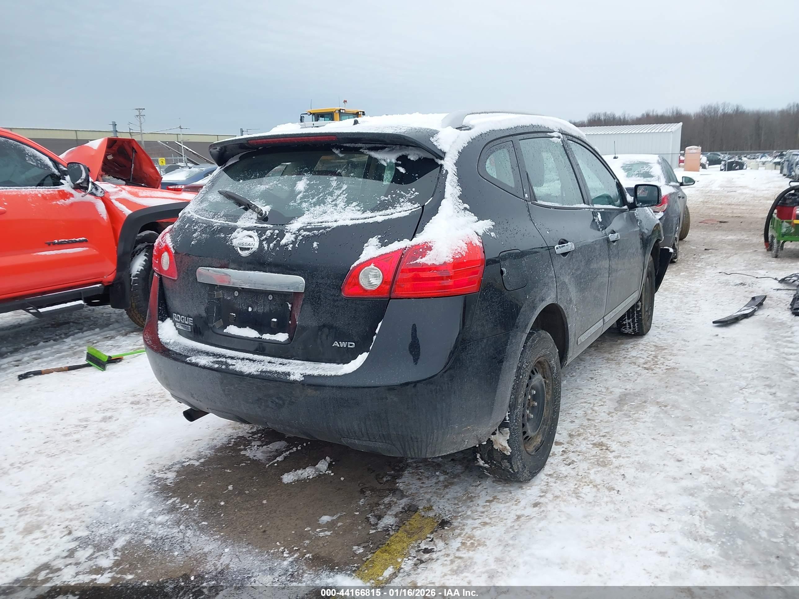 NISSAN ROGUE image 4