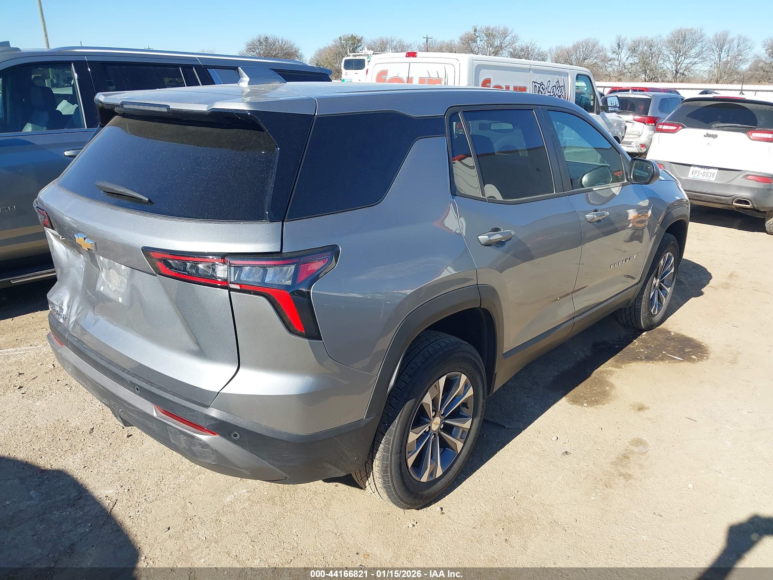 CHEVROLET EQUINOX image 4
