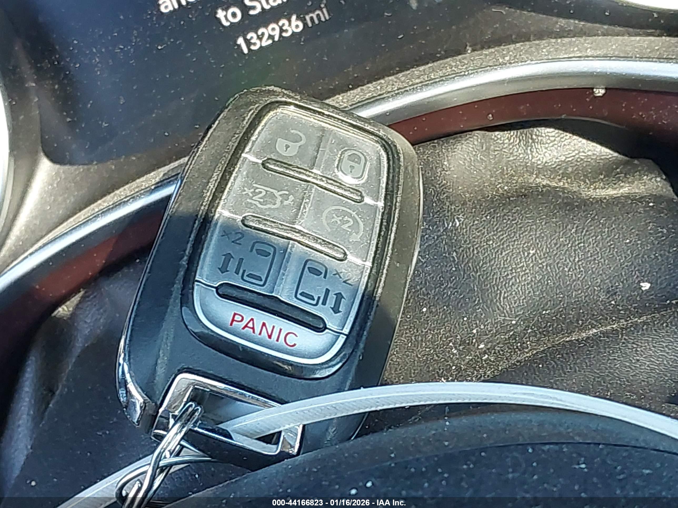 CHRYSLER PACIFICA image 11