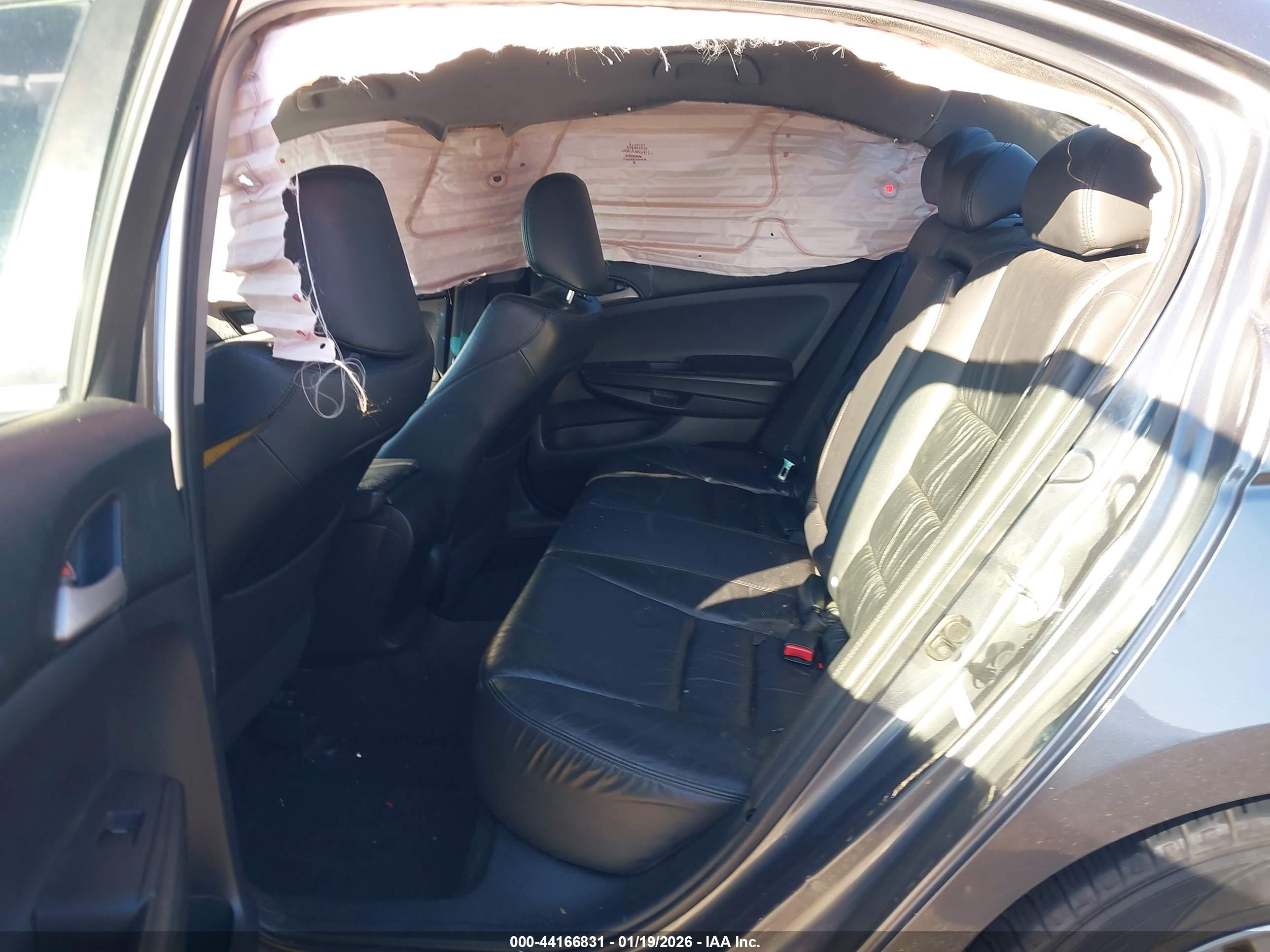 HONDA ACCORD image 8