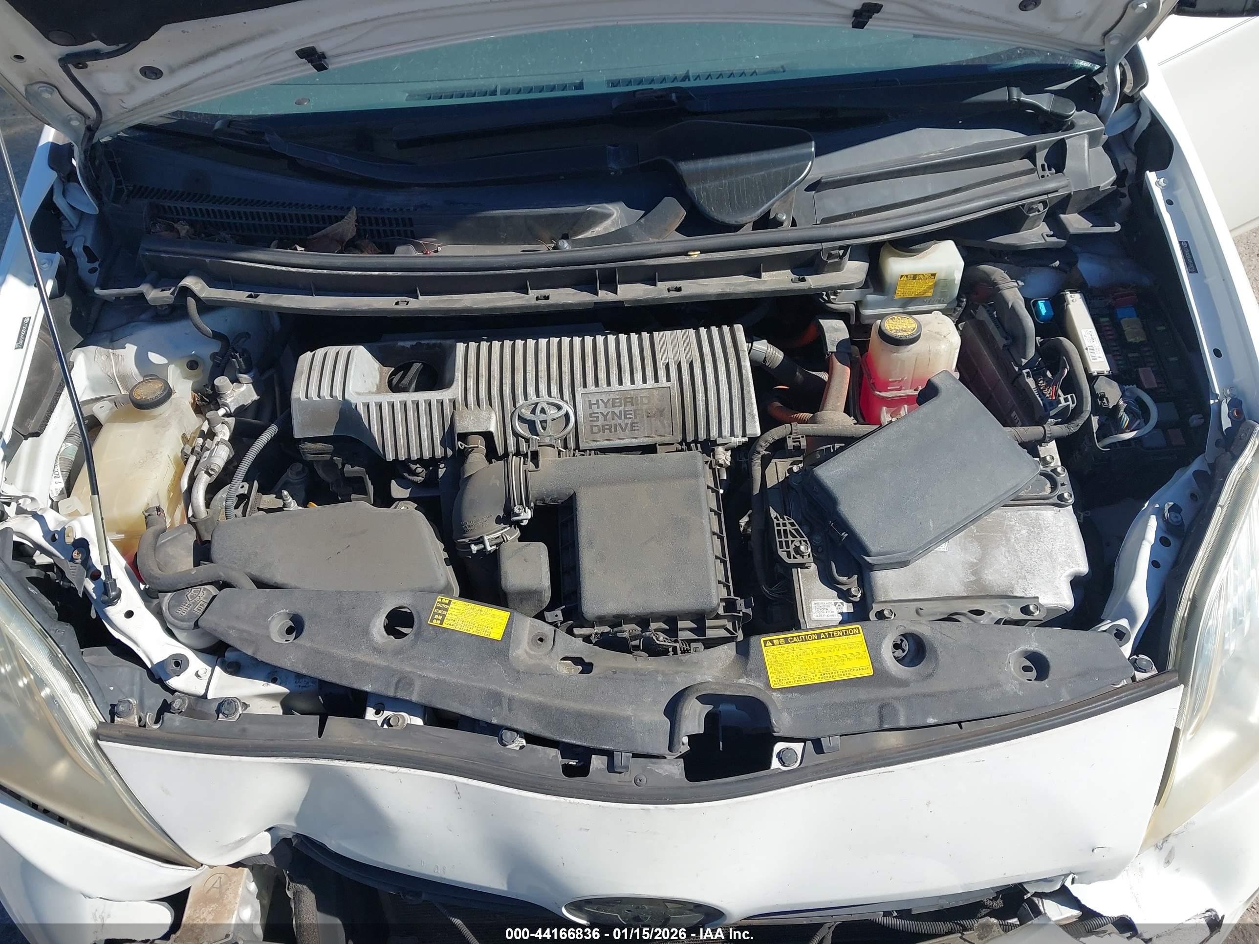 TOYOTA PRIUS image 10
