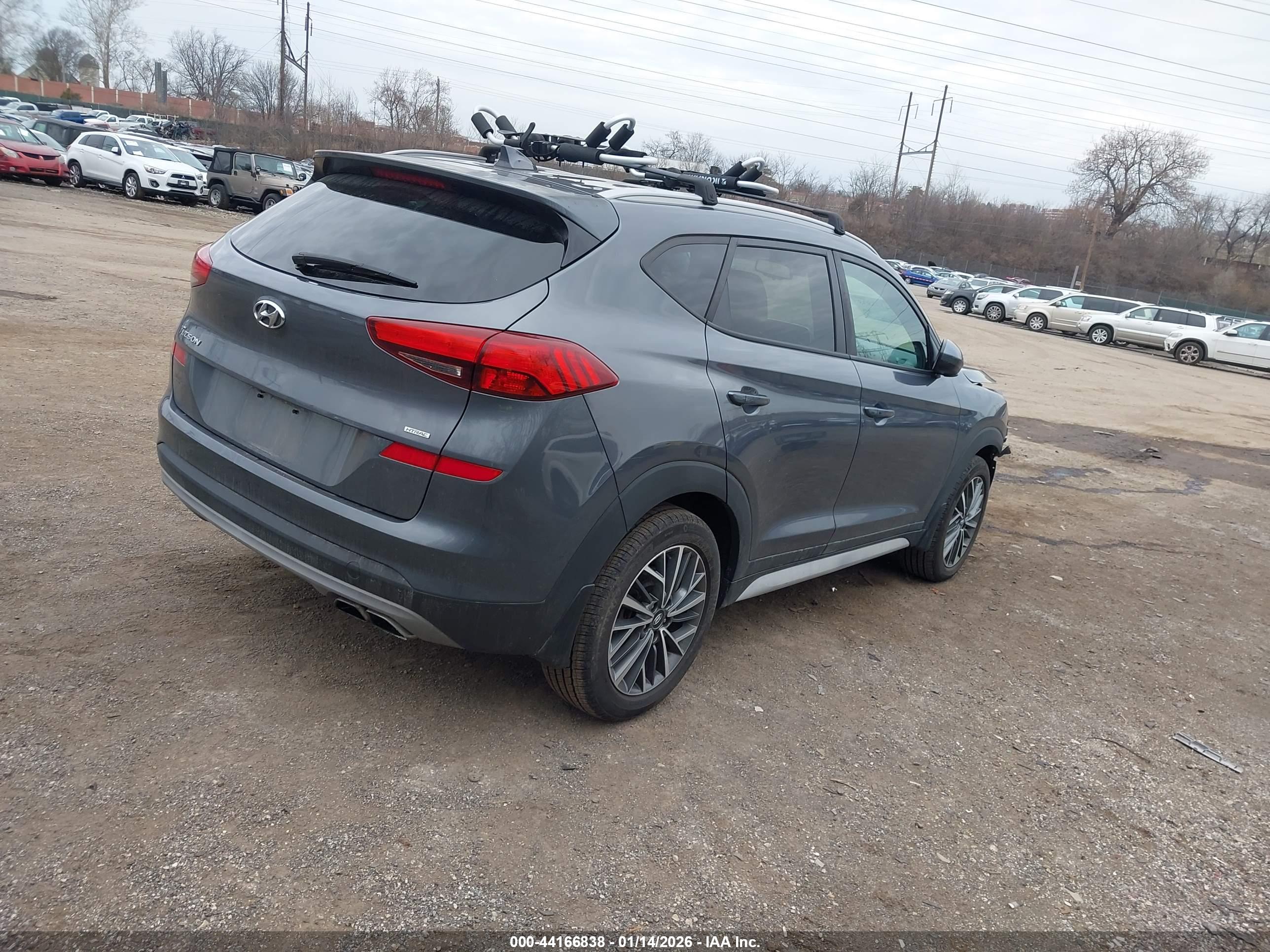 HYUNDAI TUCSON image 4
