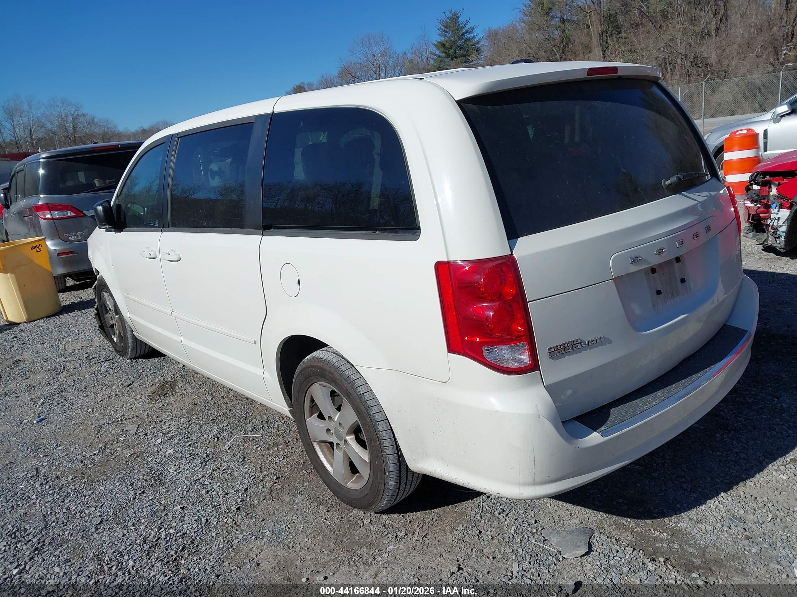 DODGE GRAND image 3