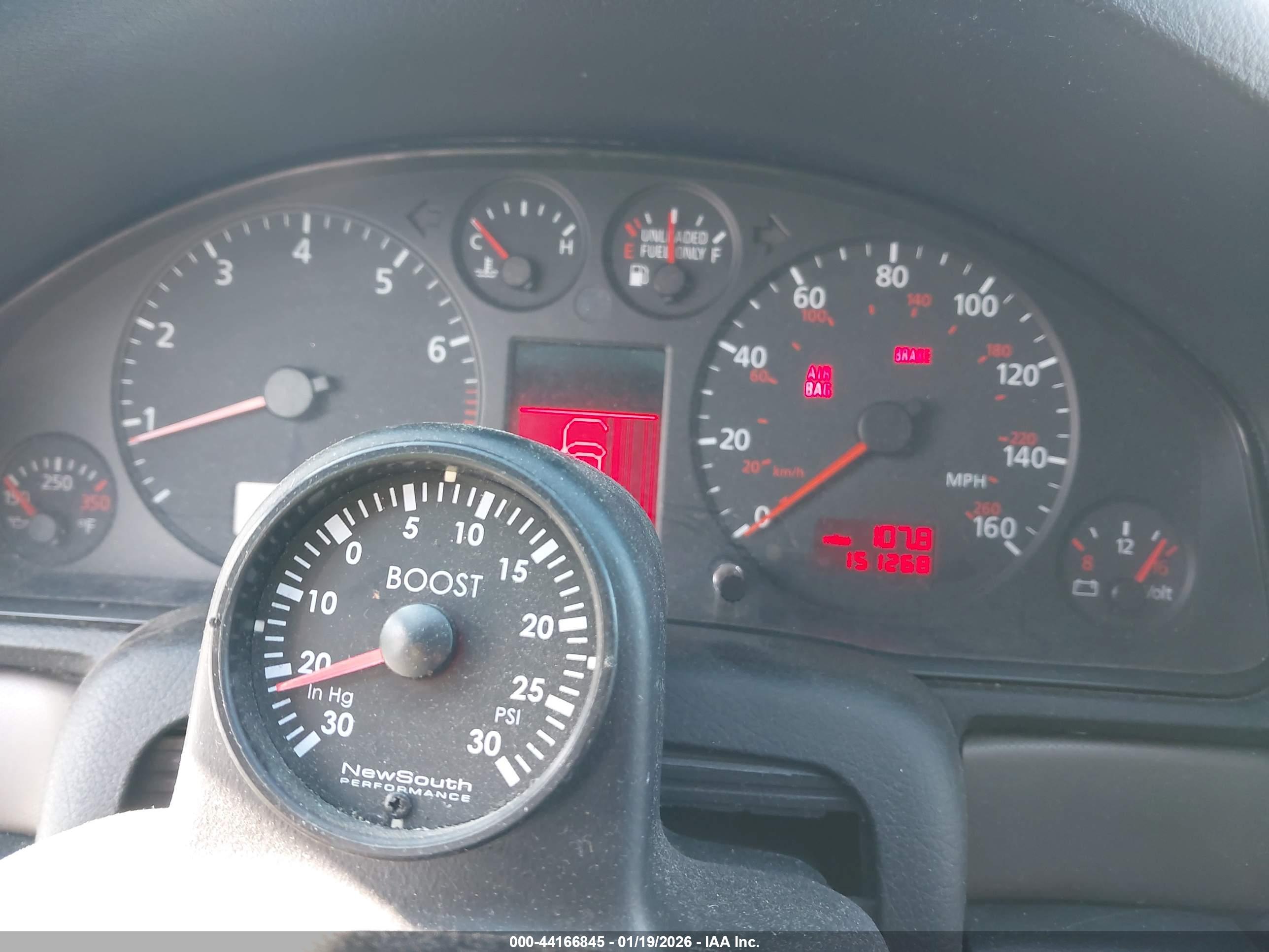 AUDI A4 image 7