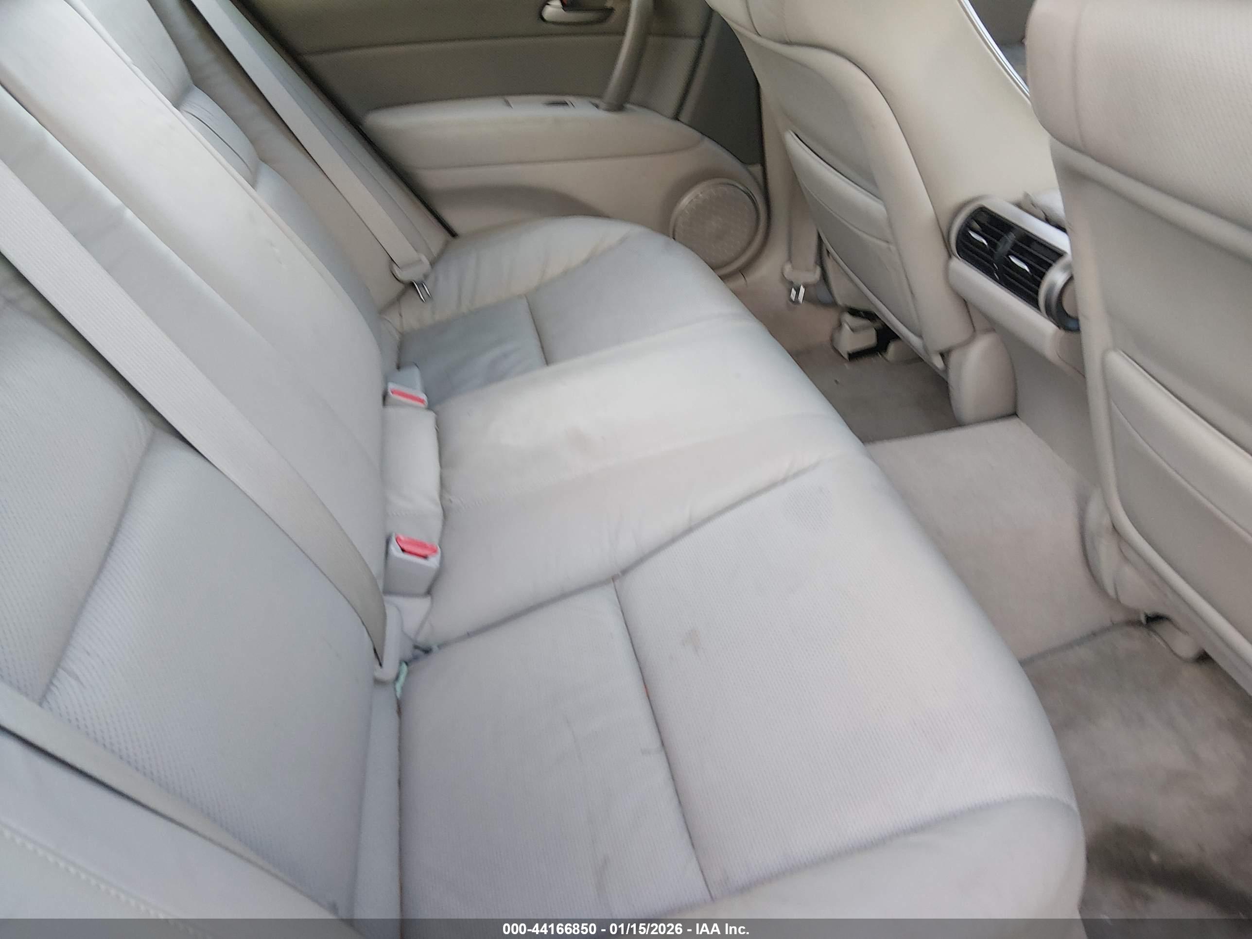 ACURA RL image 8