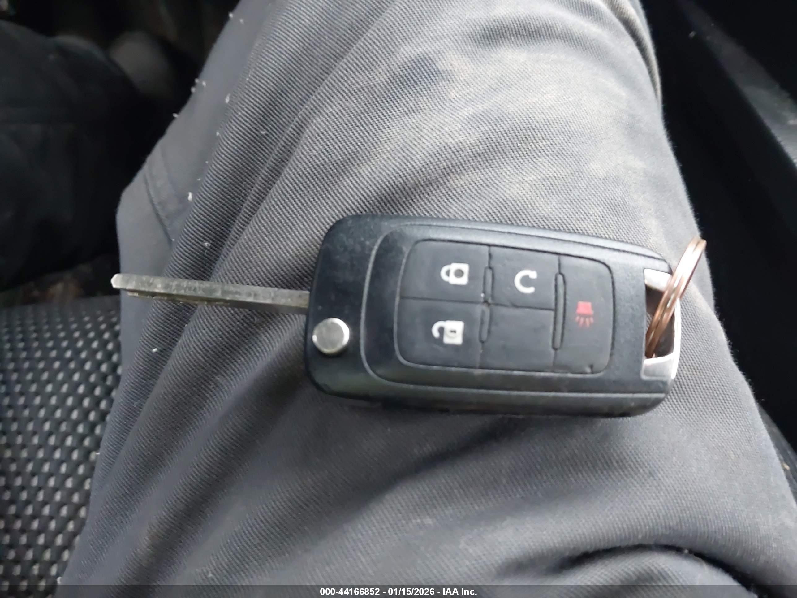 CHEVROLET EQUINOX image 11