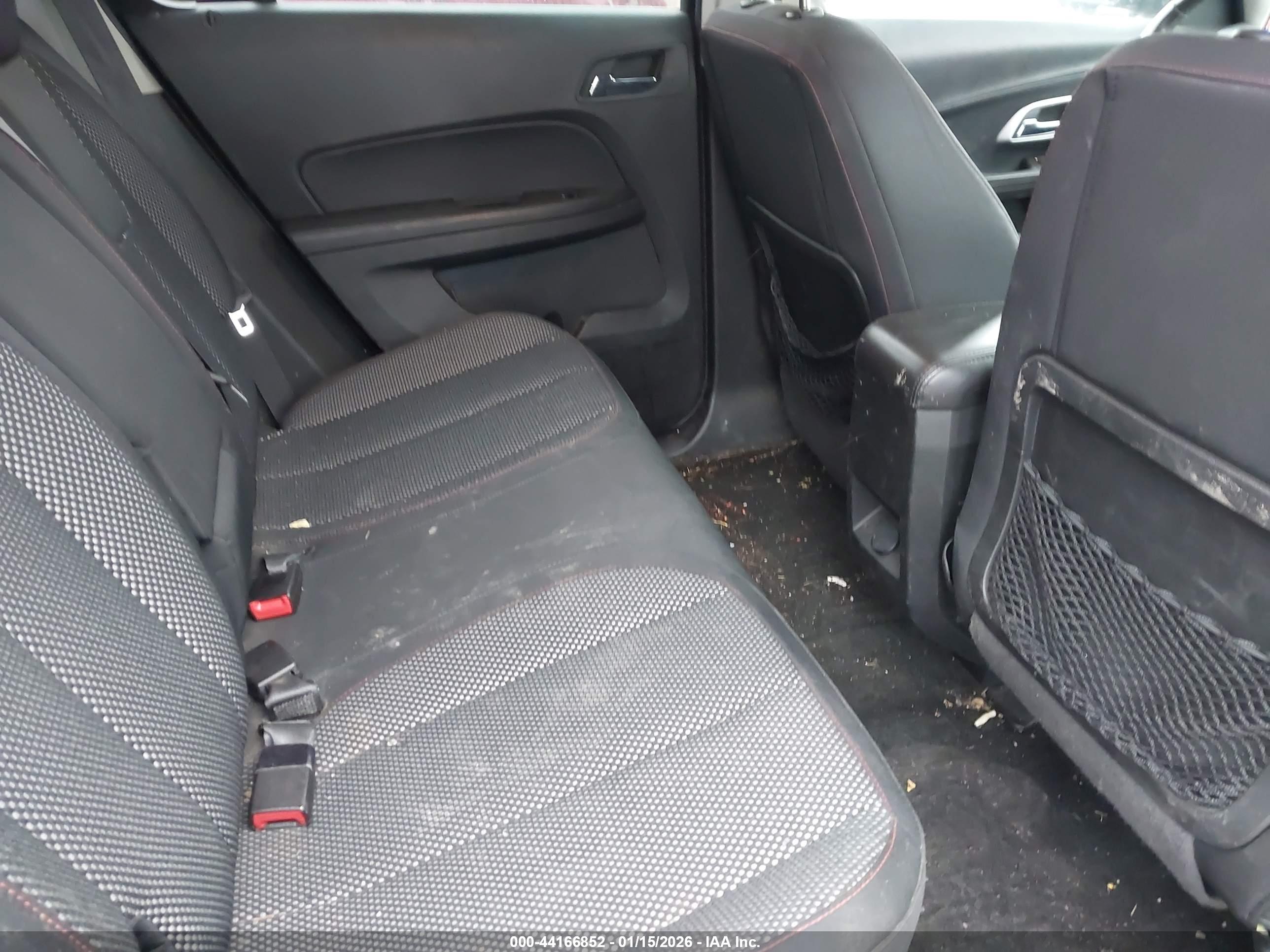 CHEVROLET EQUINOX image 8