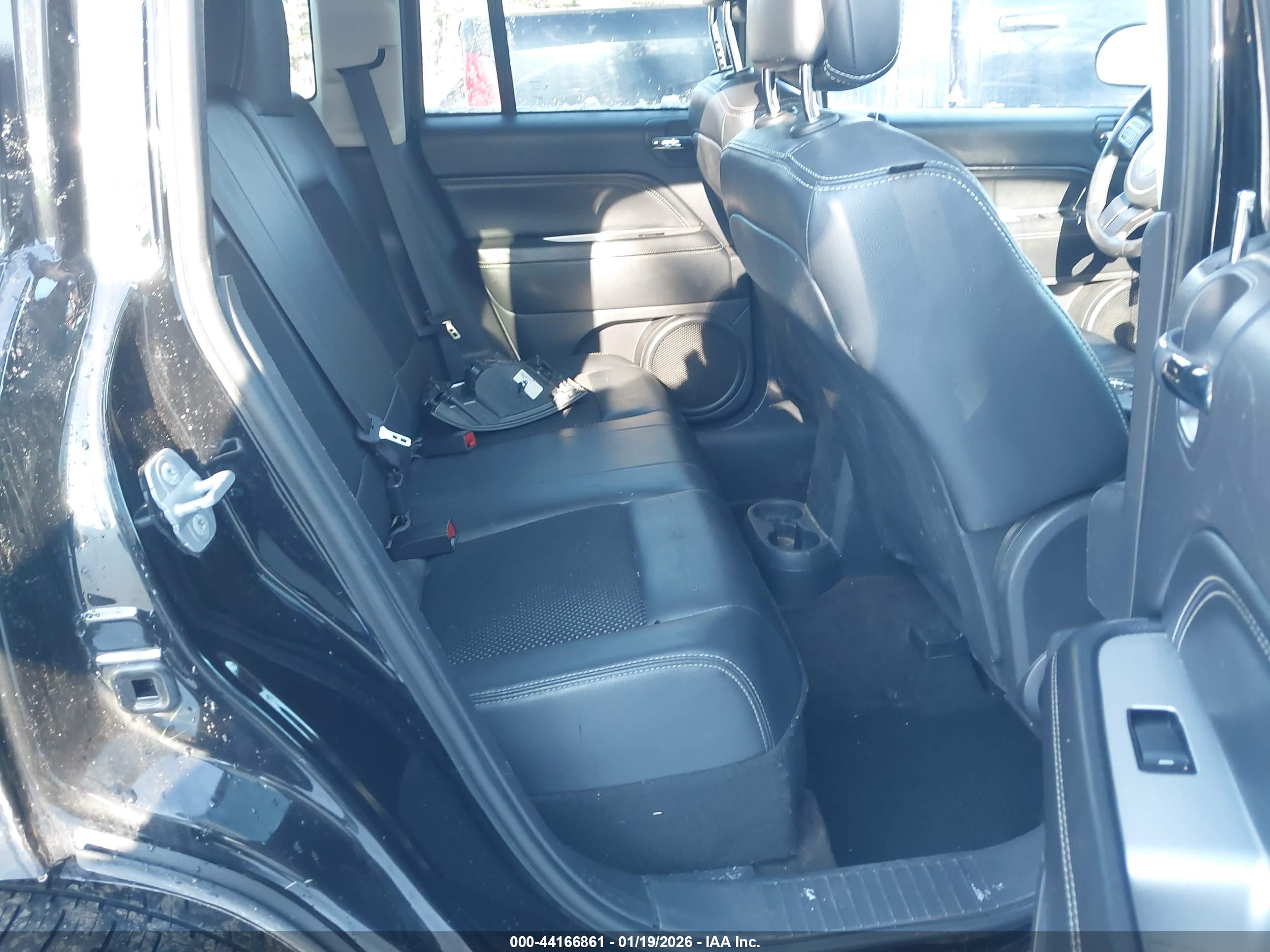 JEEP COMPASS image 8