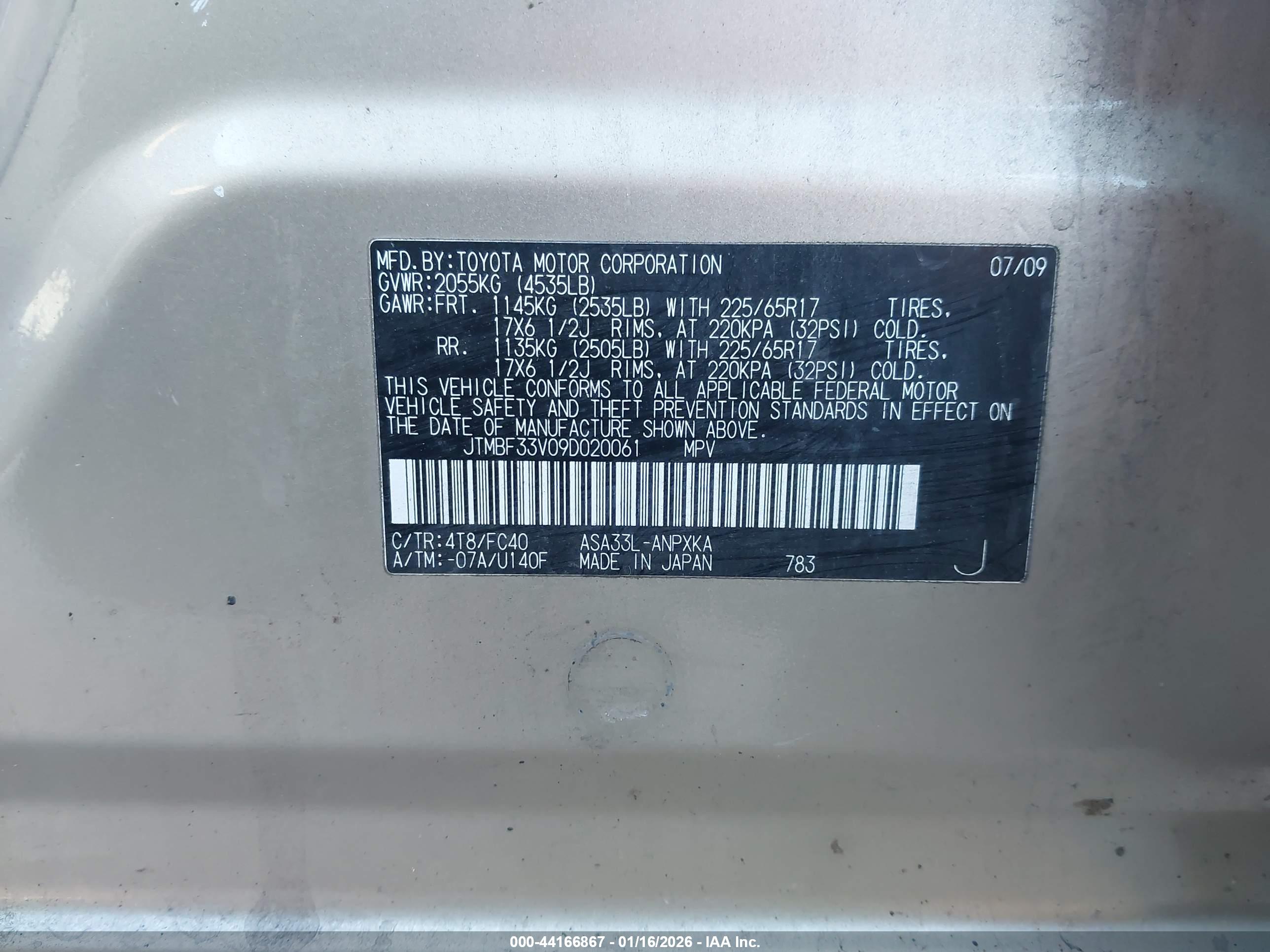 TOYOTA RAV4 image 9