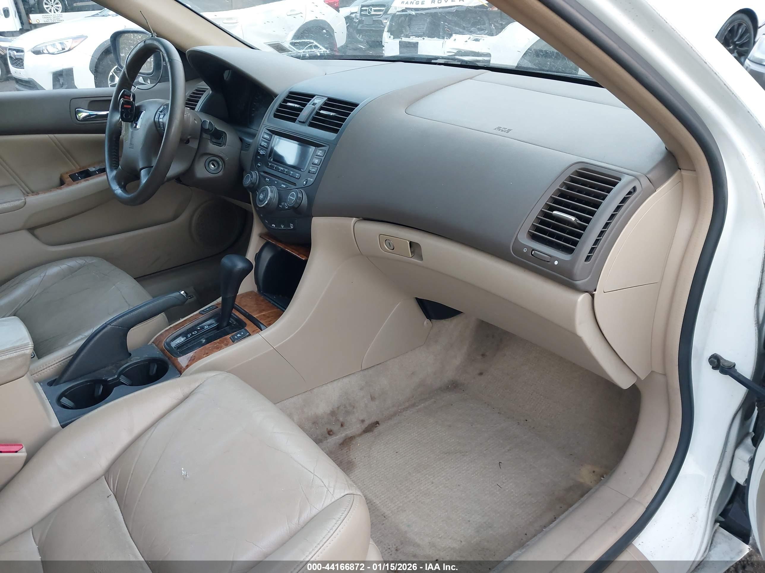 HONDA ACCORD image 5