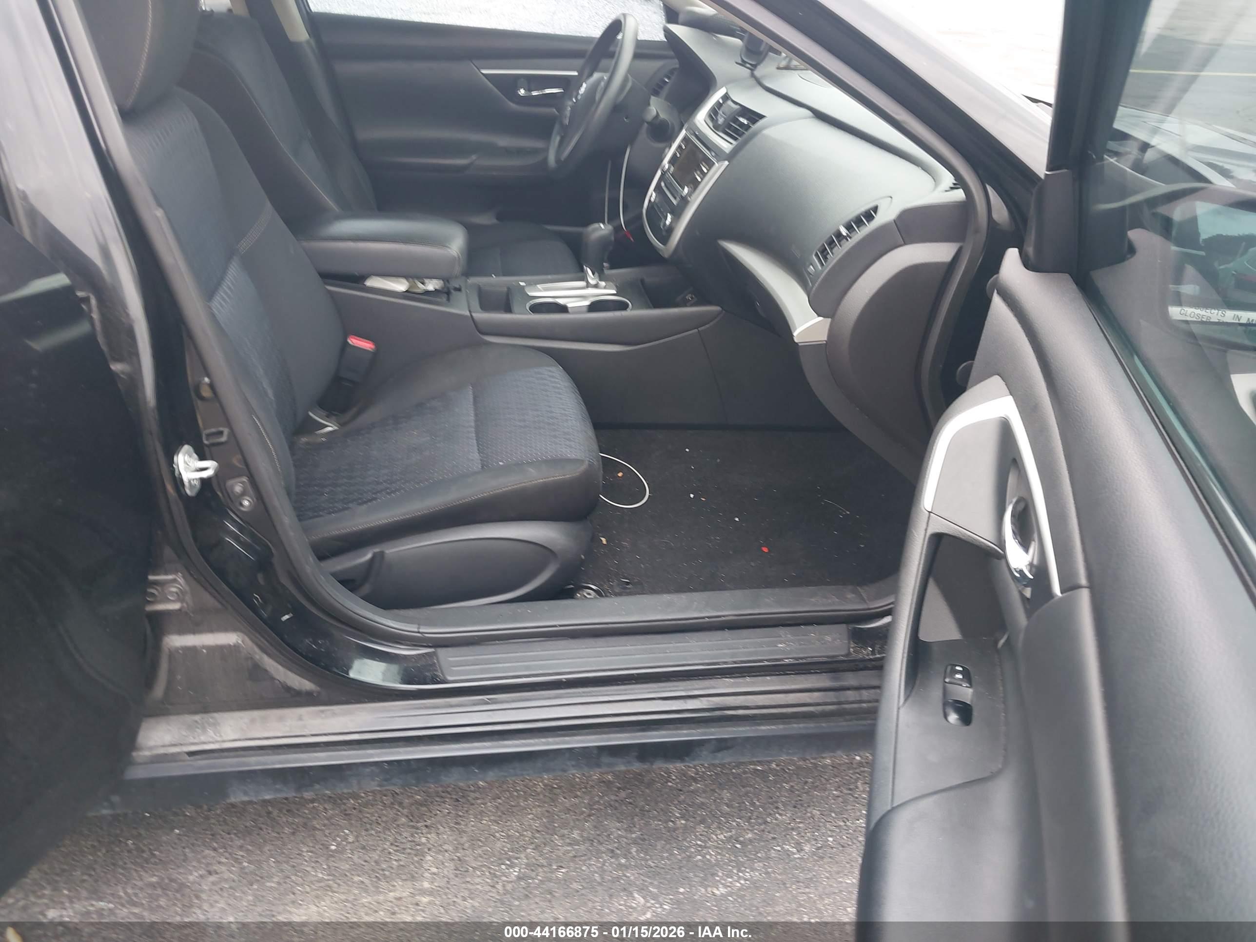 NISSAN ALTIMA image 5