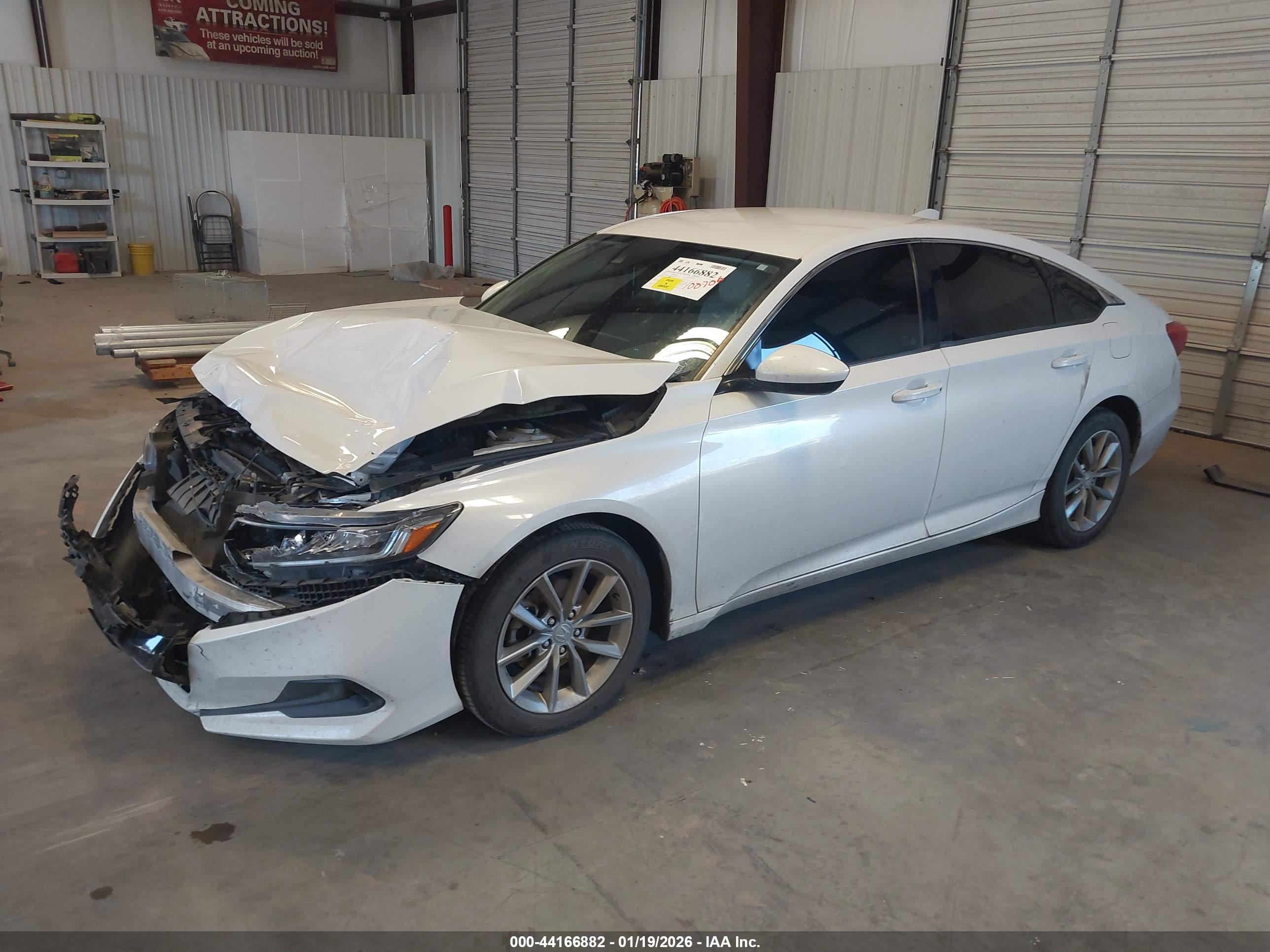 HONDA ACCORD image 2