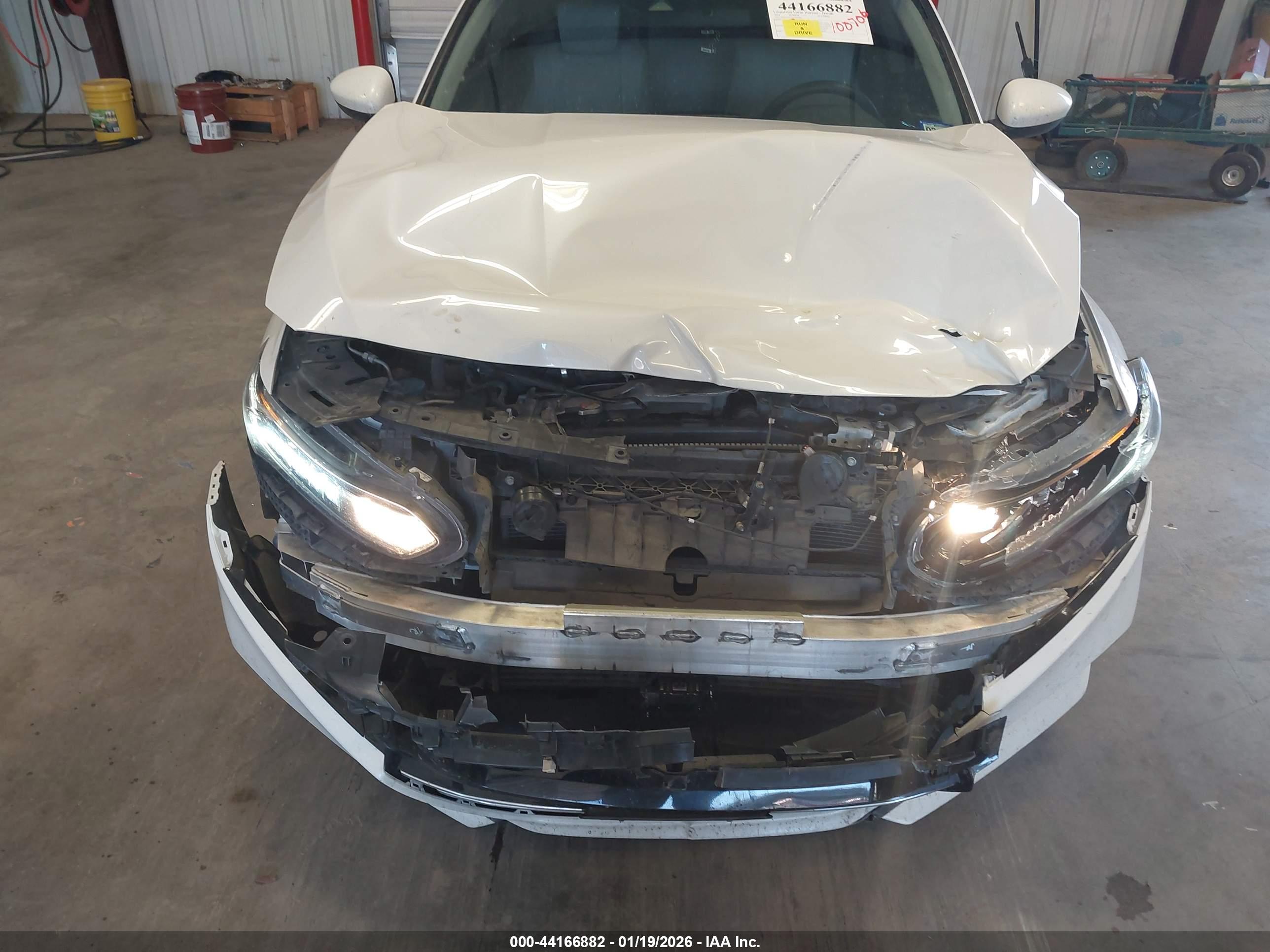 HONDA ACCORD image 6