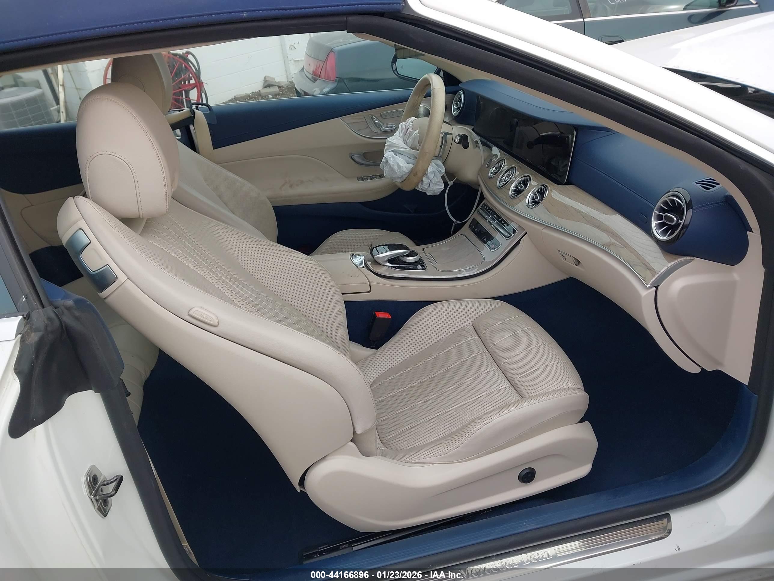 MERCEDES-BENZ E image 5