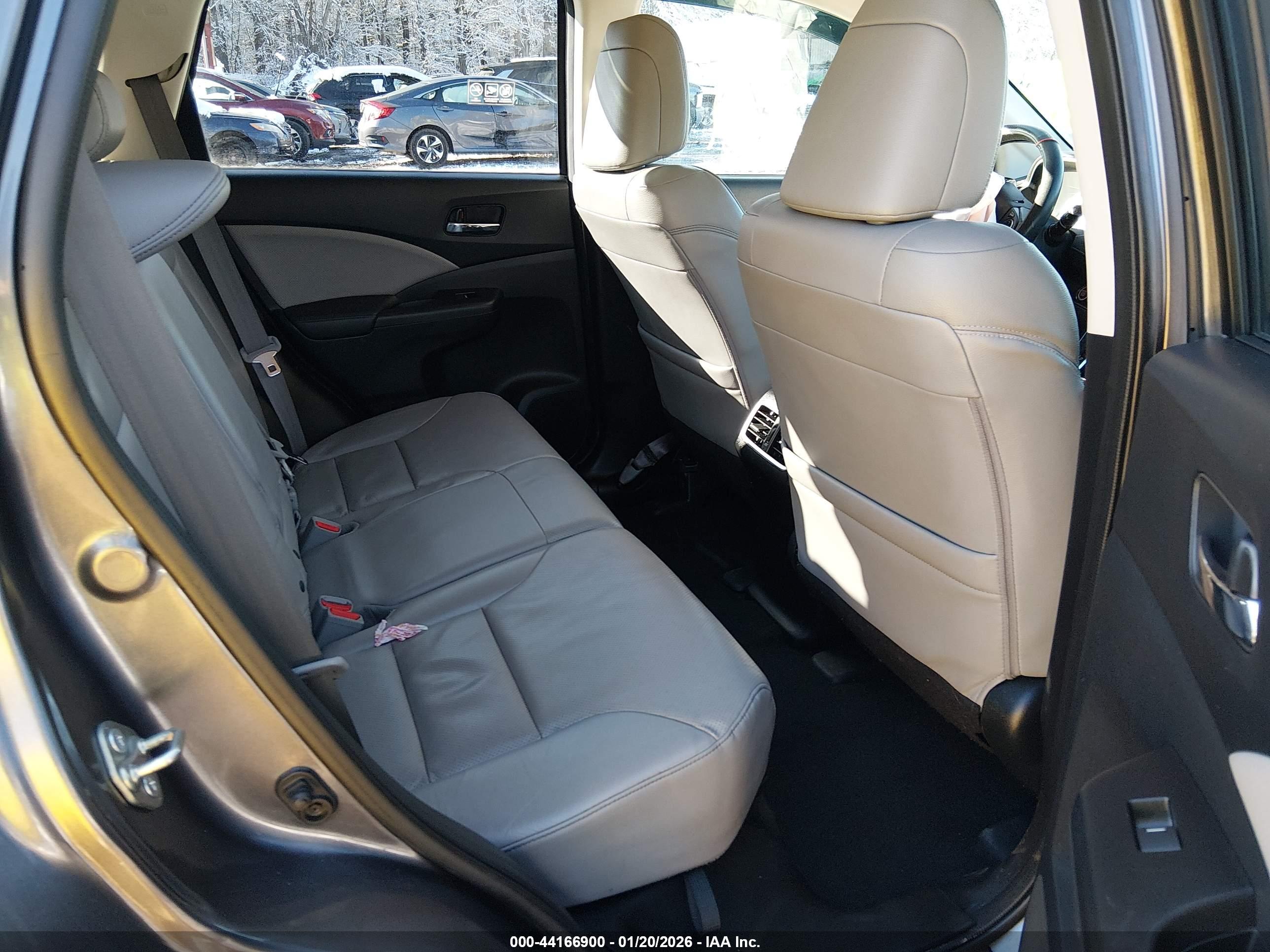 HONDA CR-V image 8