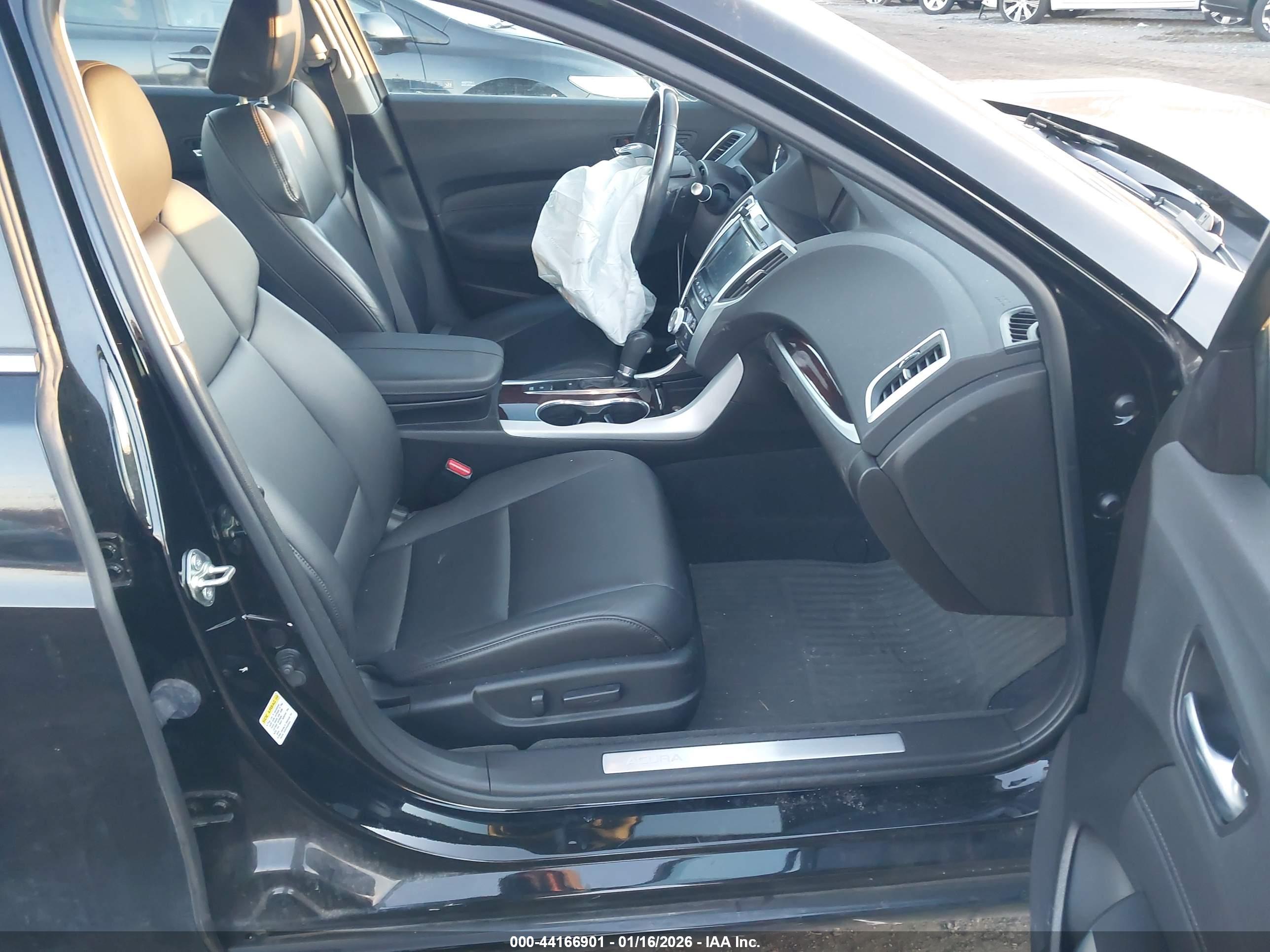 ACURA TLX image 5