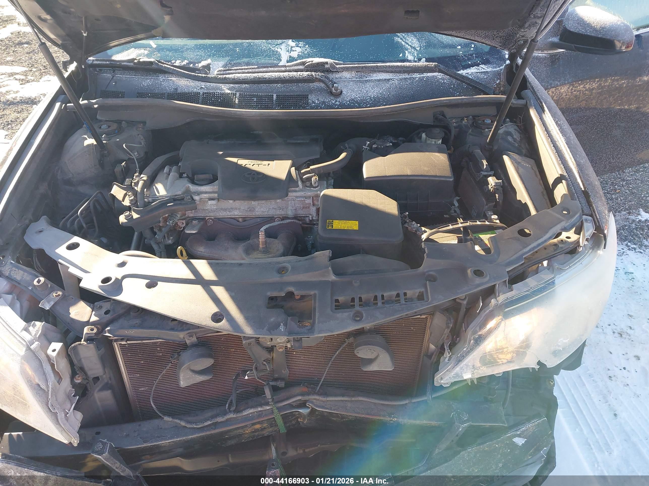 TOYOTA CAMRY image 10