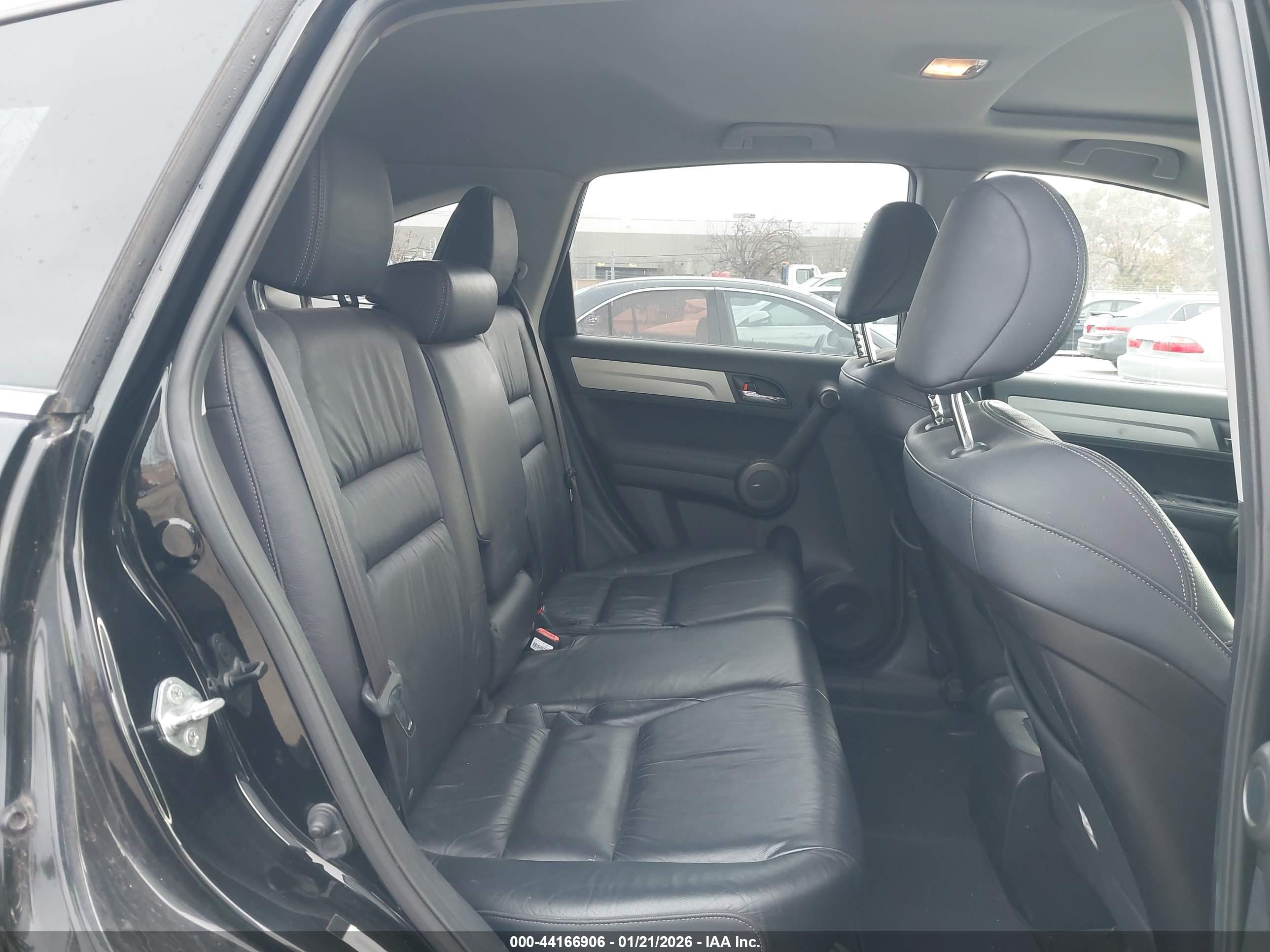 HONDA CR-V image 8