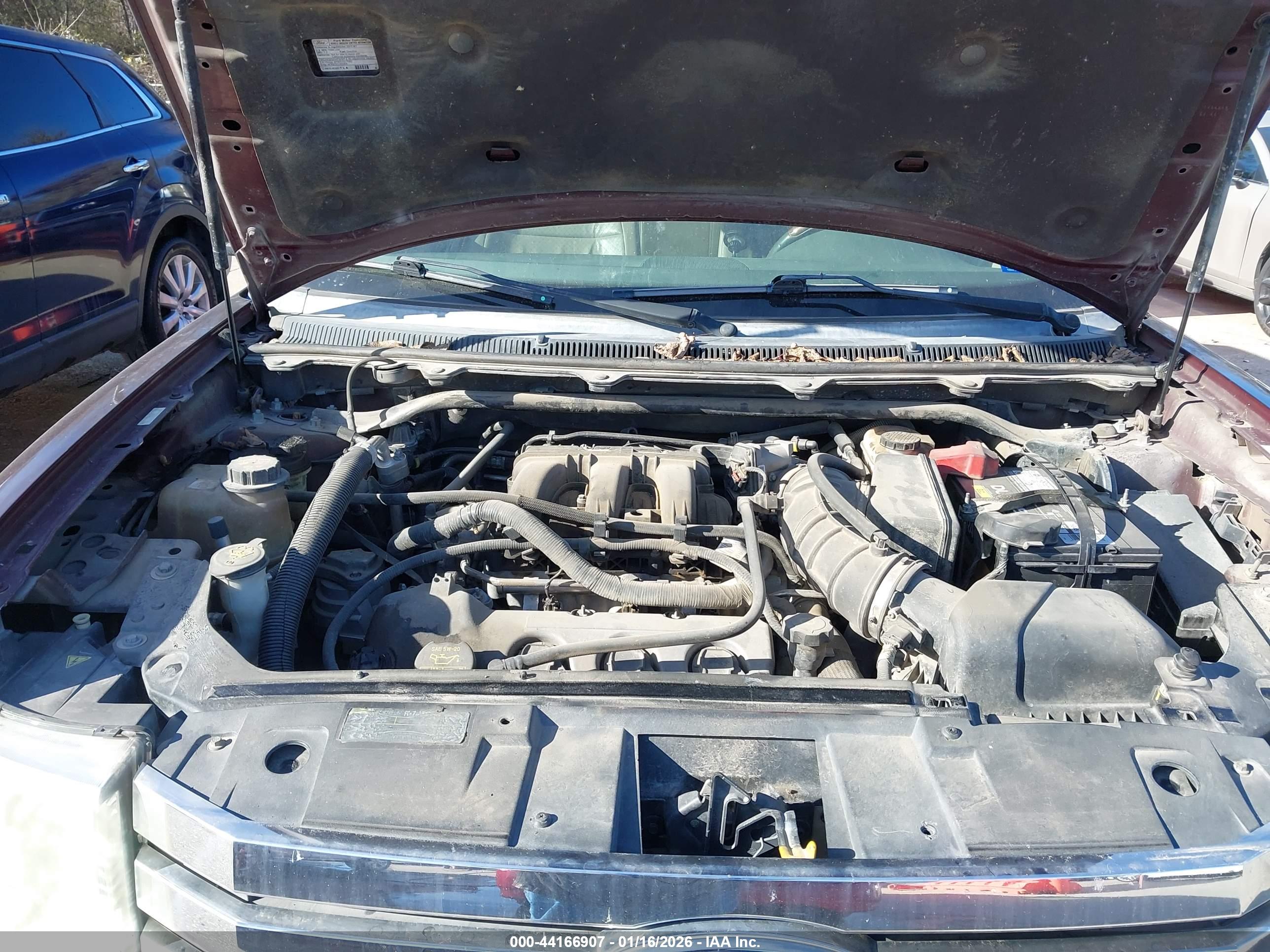 FORD FLEX image 10