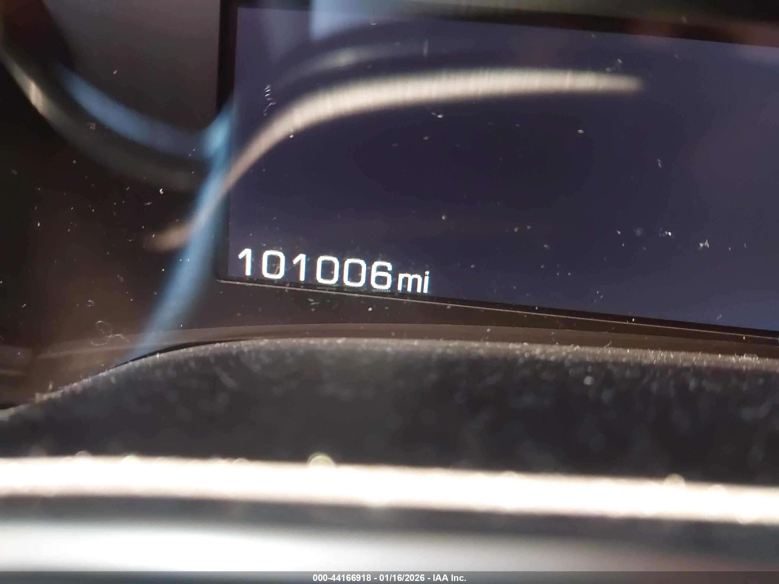 CADILLAC SRX image 7