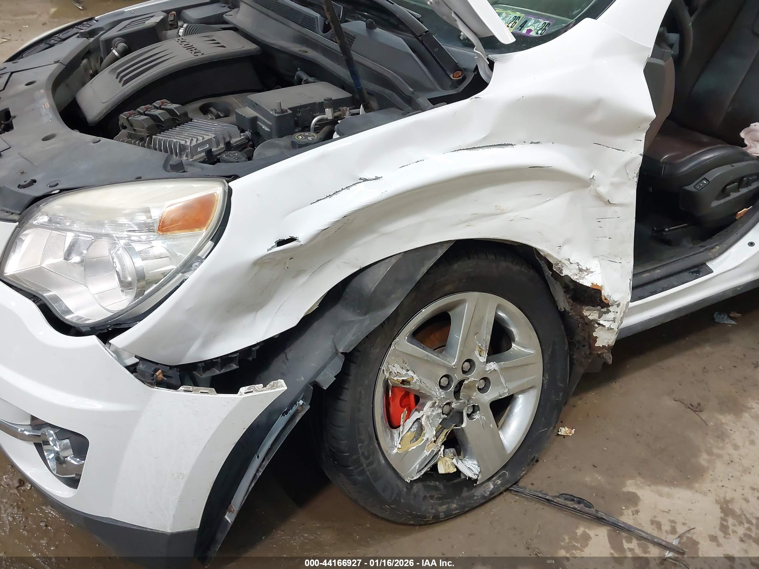 CHEVROLET EQUINOX image 6