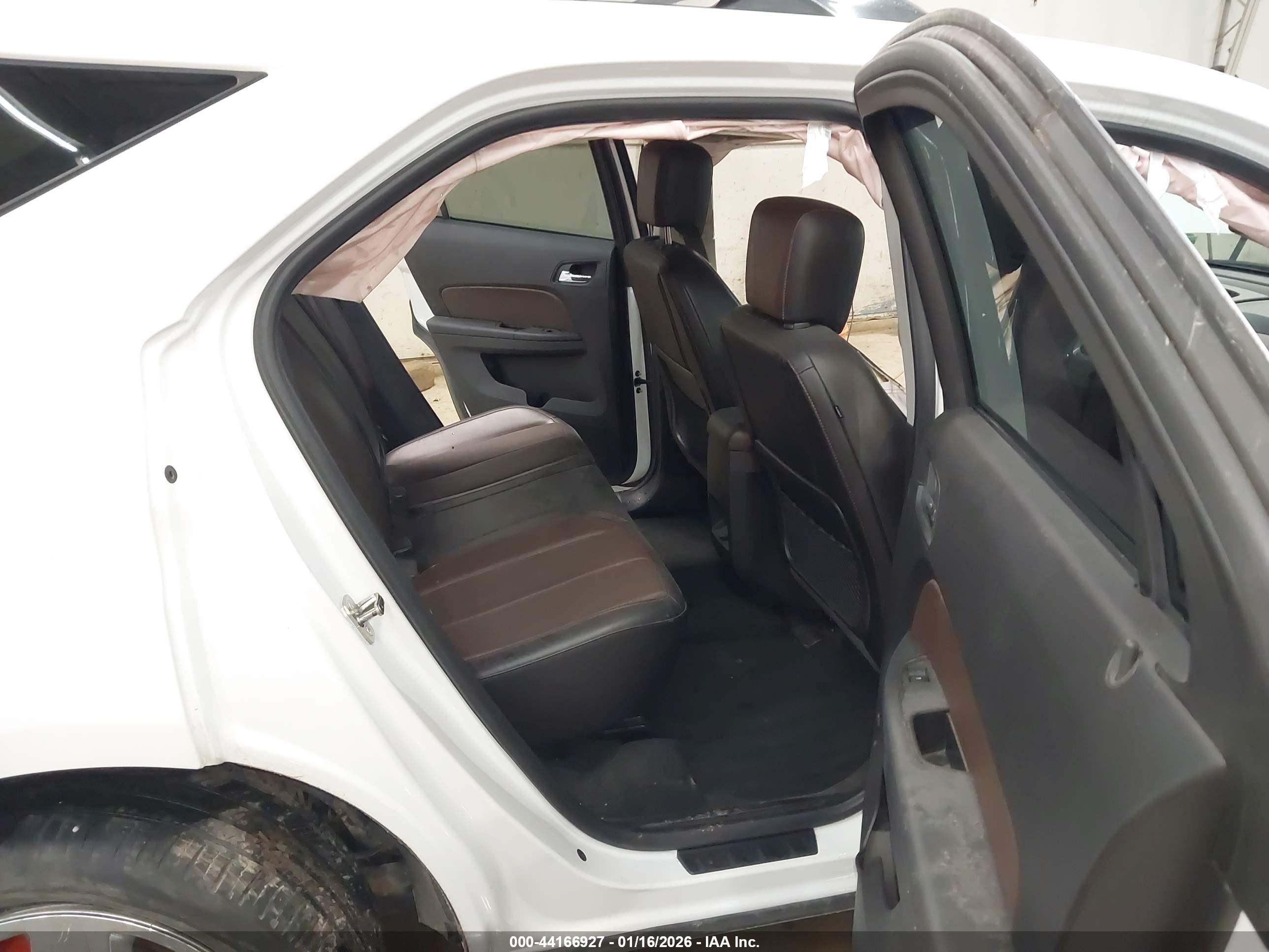 CHEVROLET EQUINOX image 8