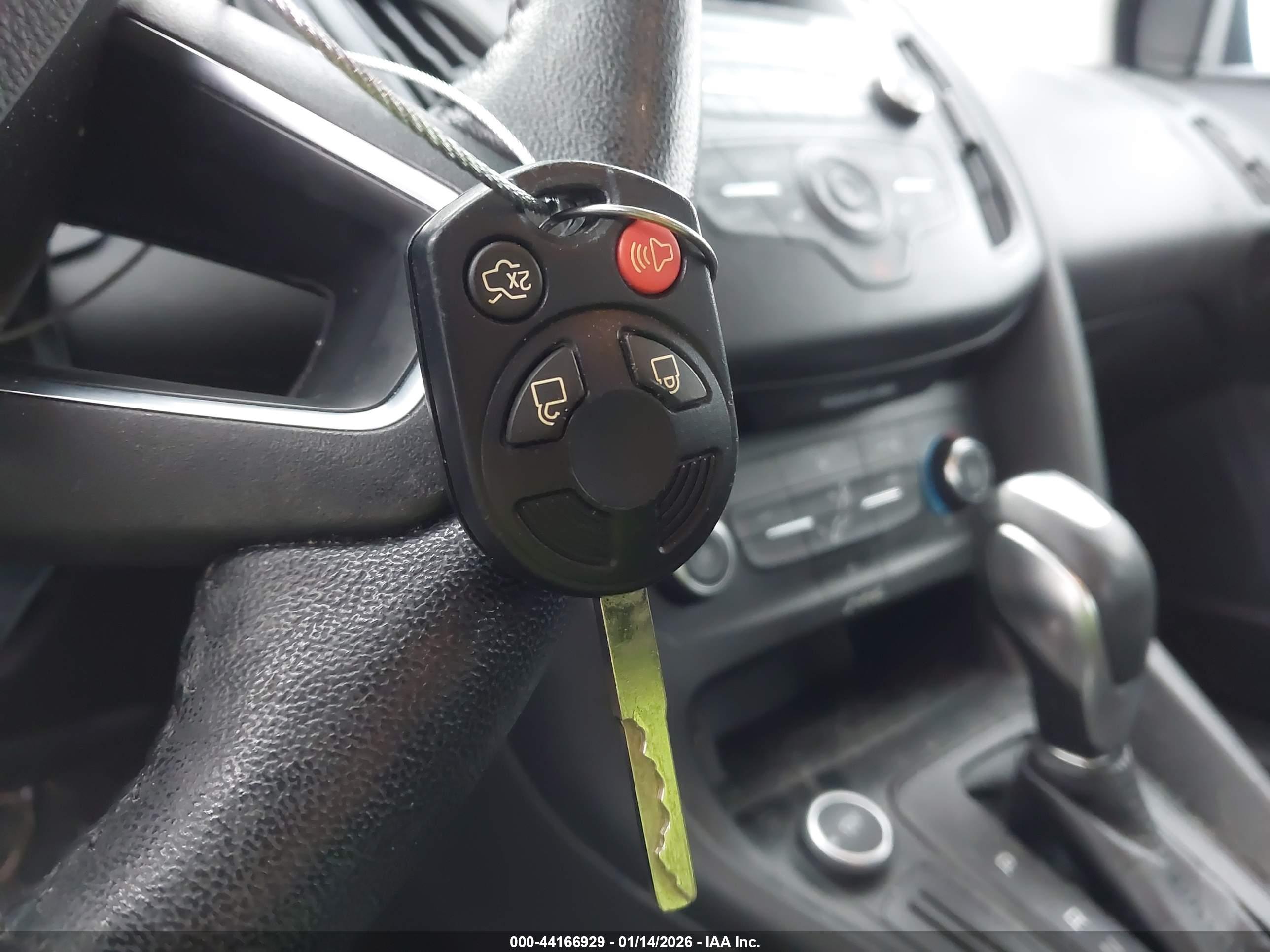 FORD FOCUS image 11