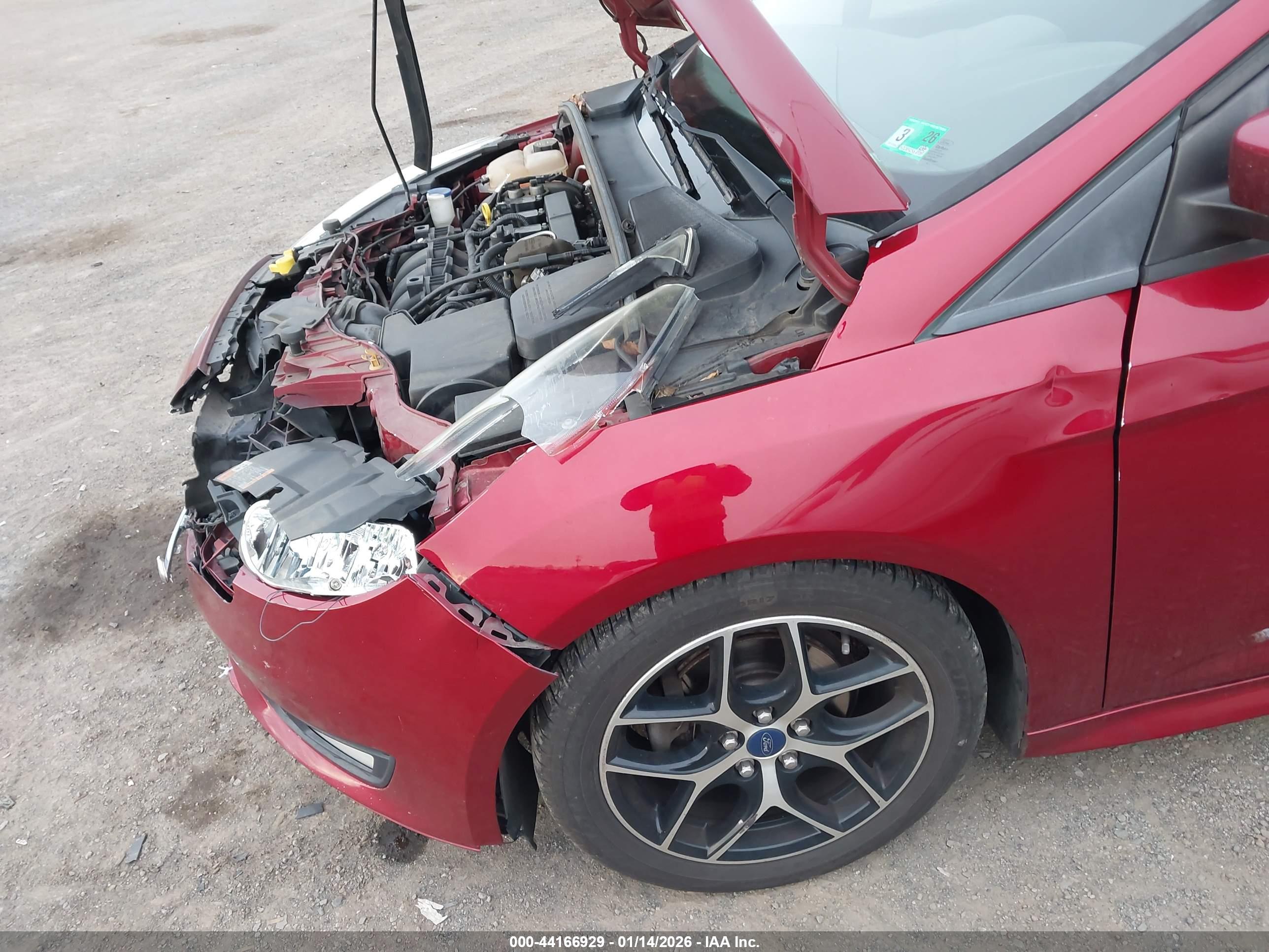 FORD FOCUS image 6