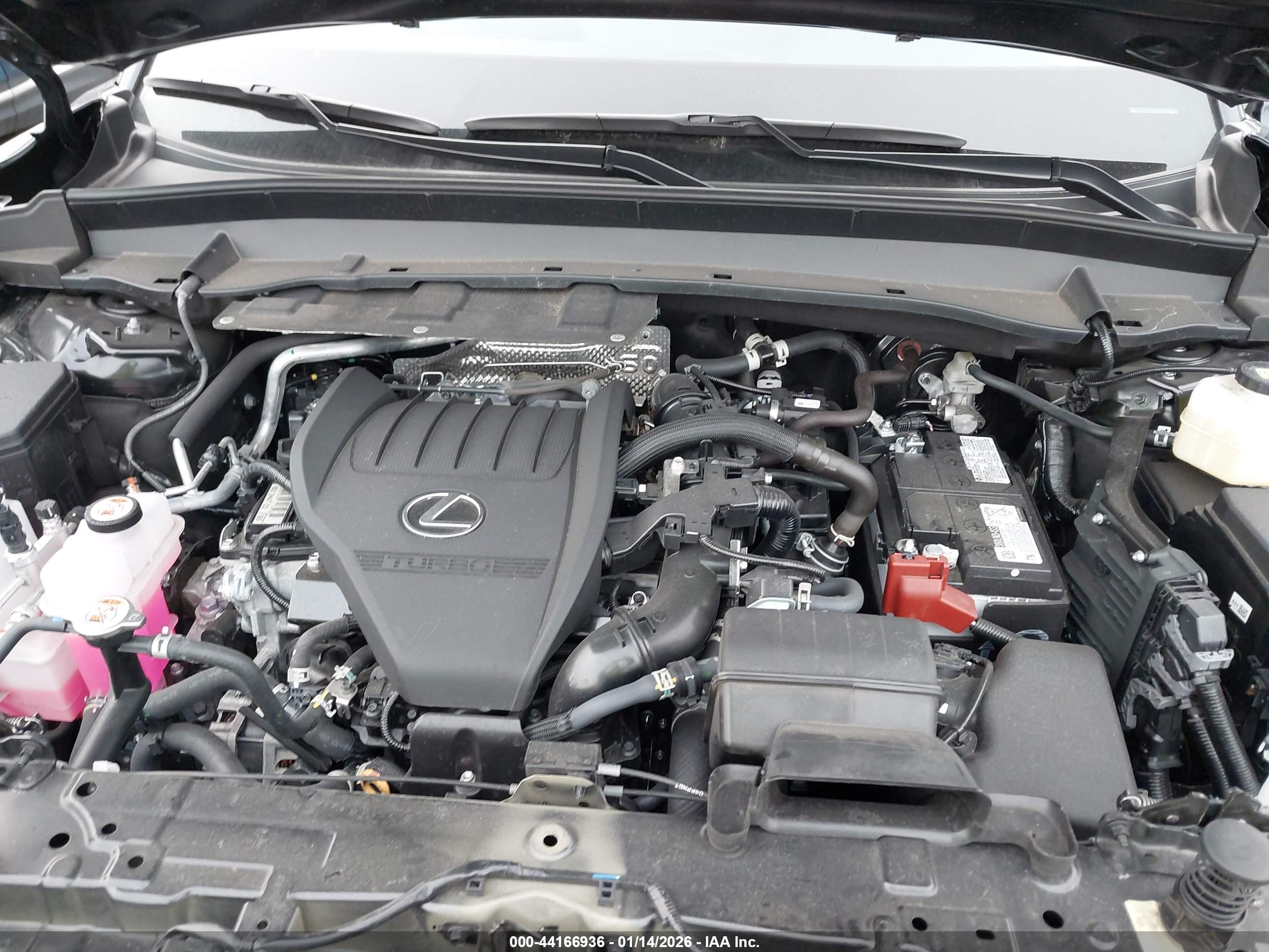 LEXUS TX image 10