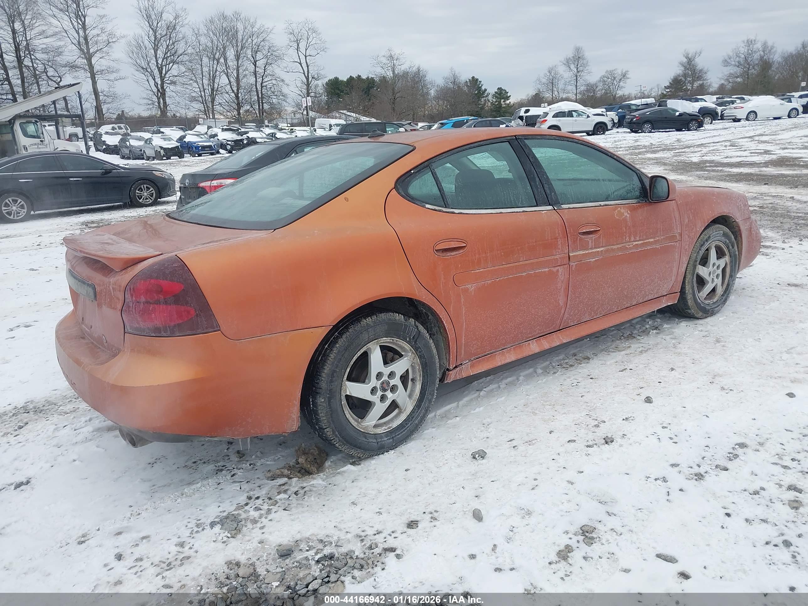 PONTIAC GRAND image 4