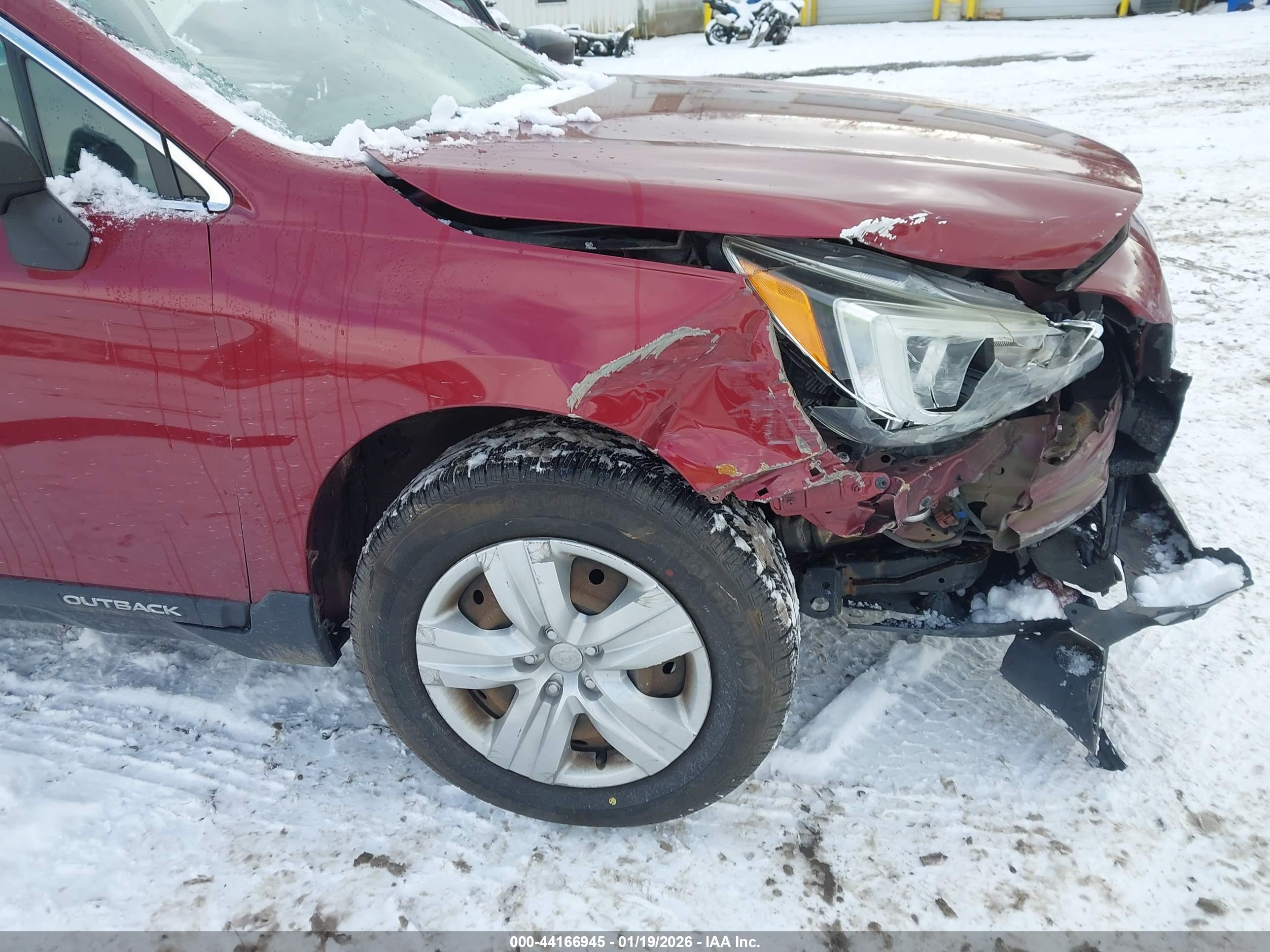 SUBARU OUTBACK image 6