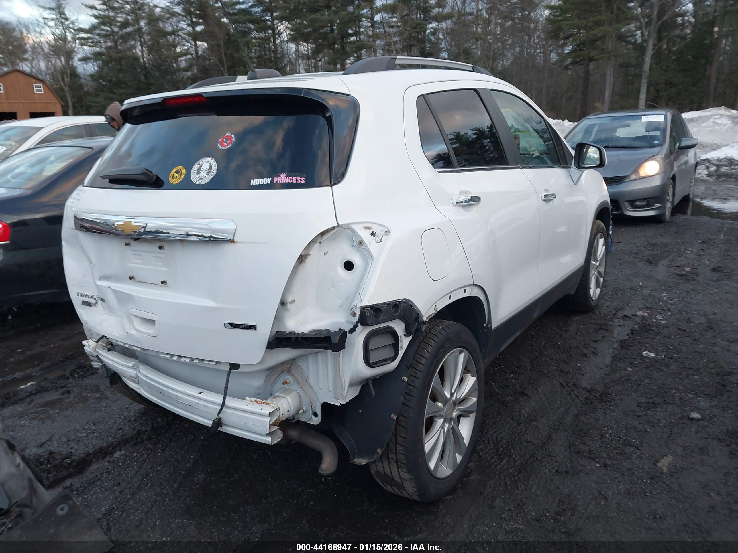 CHEVROLET TRAX image 4