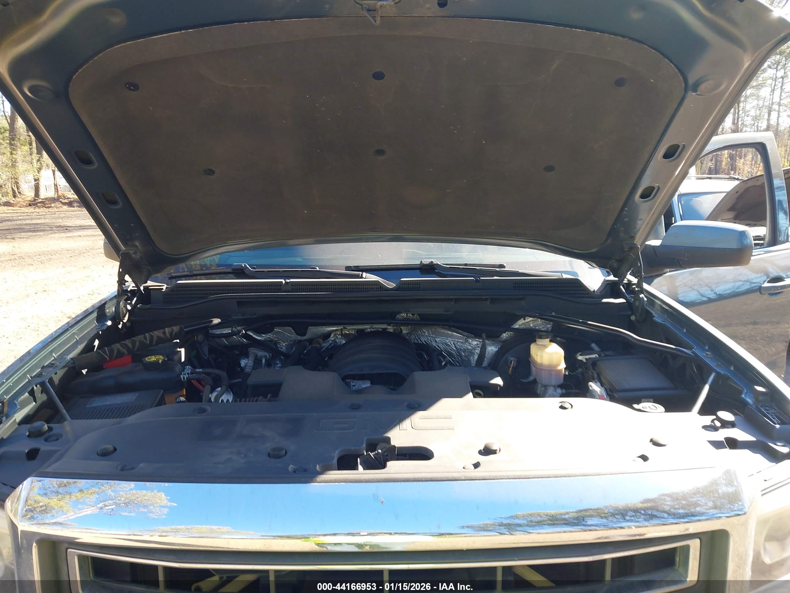 GMC SIERRA image 10