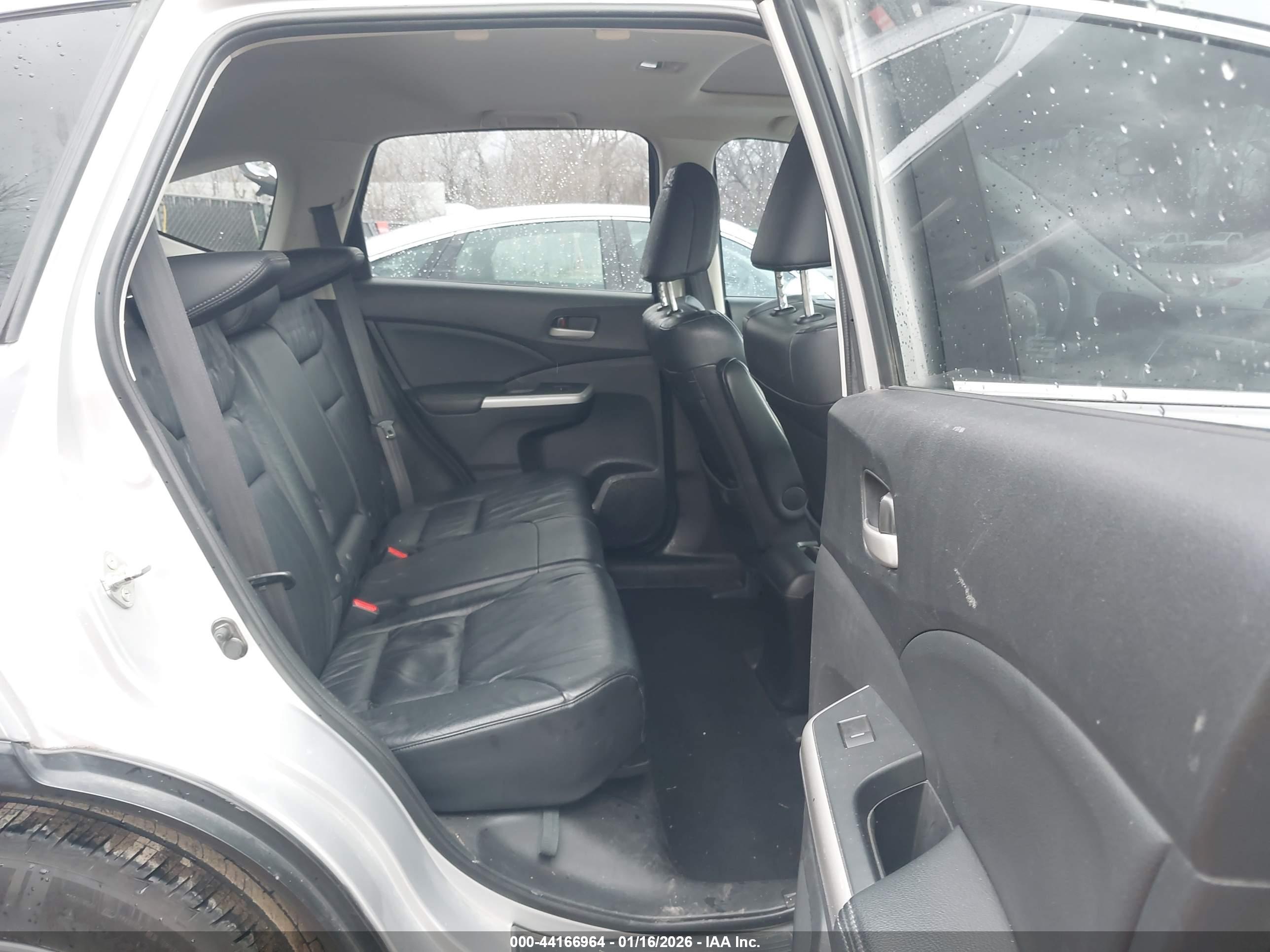 HONDA CR-V image 8