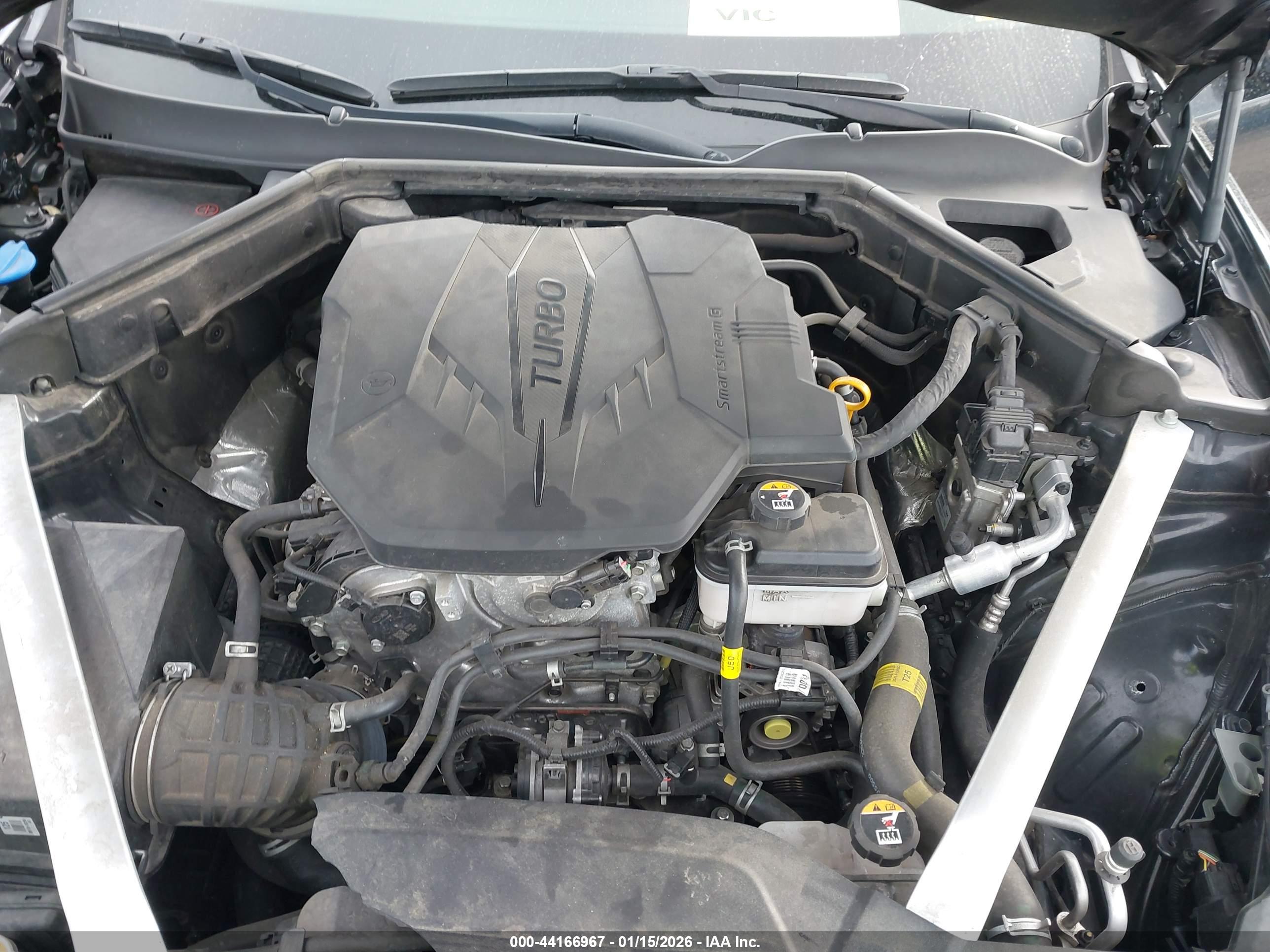 KIA STINGER image 10
