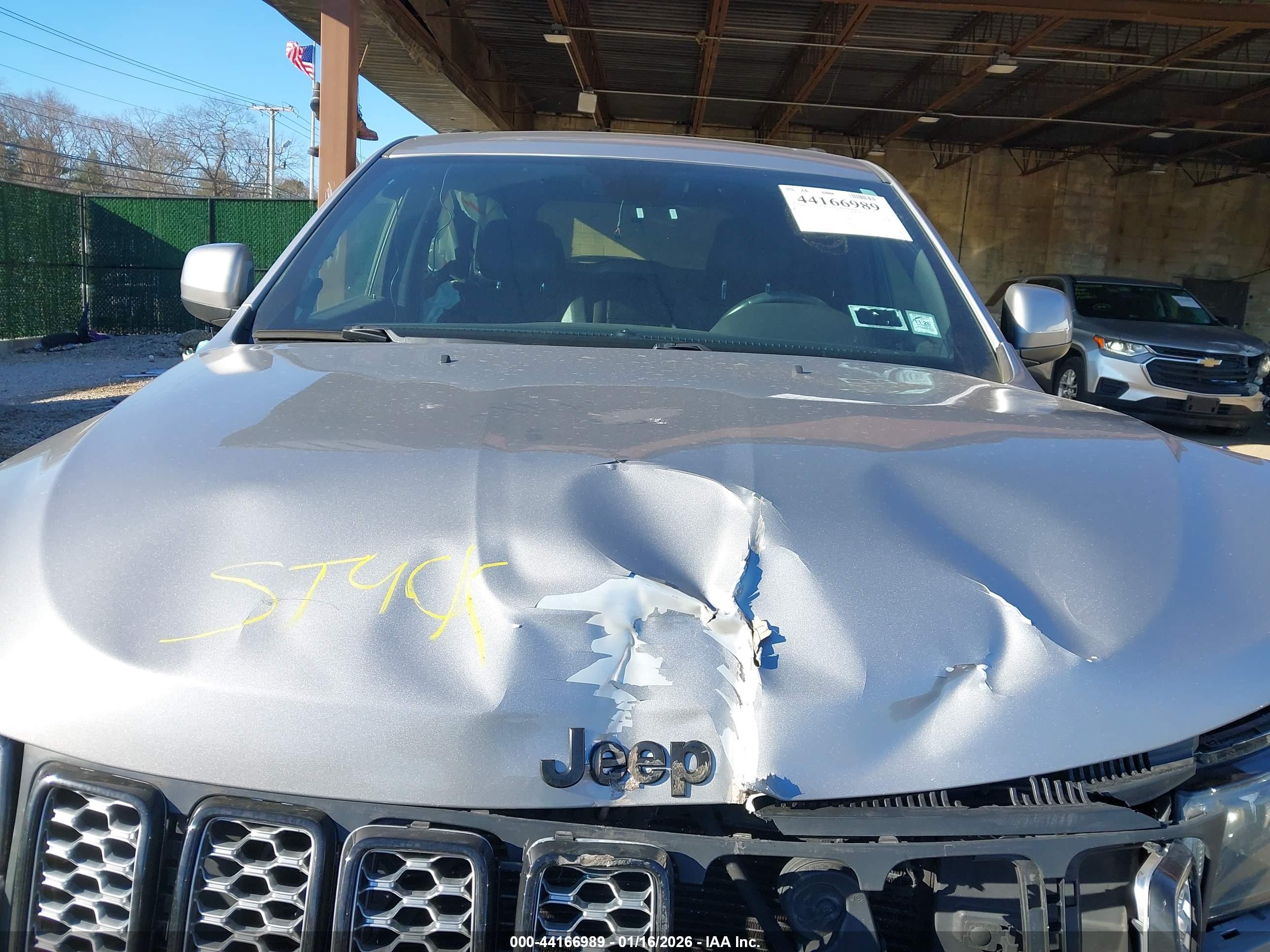 JEEP GRAND image 10