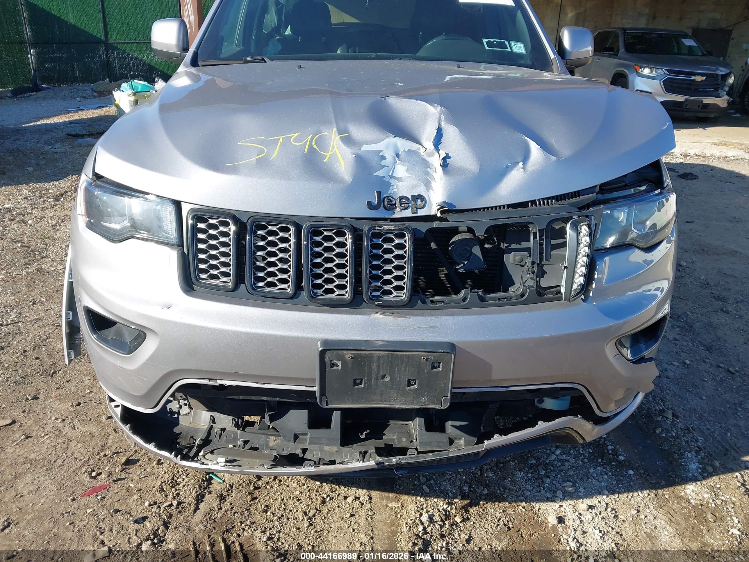 JEEP GRAND image 6