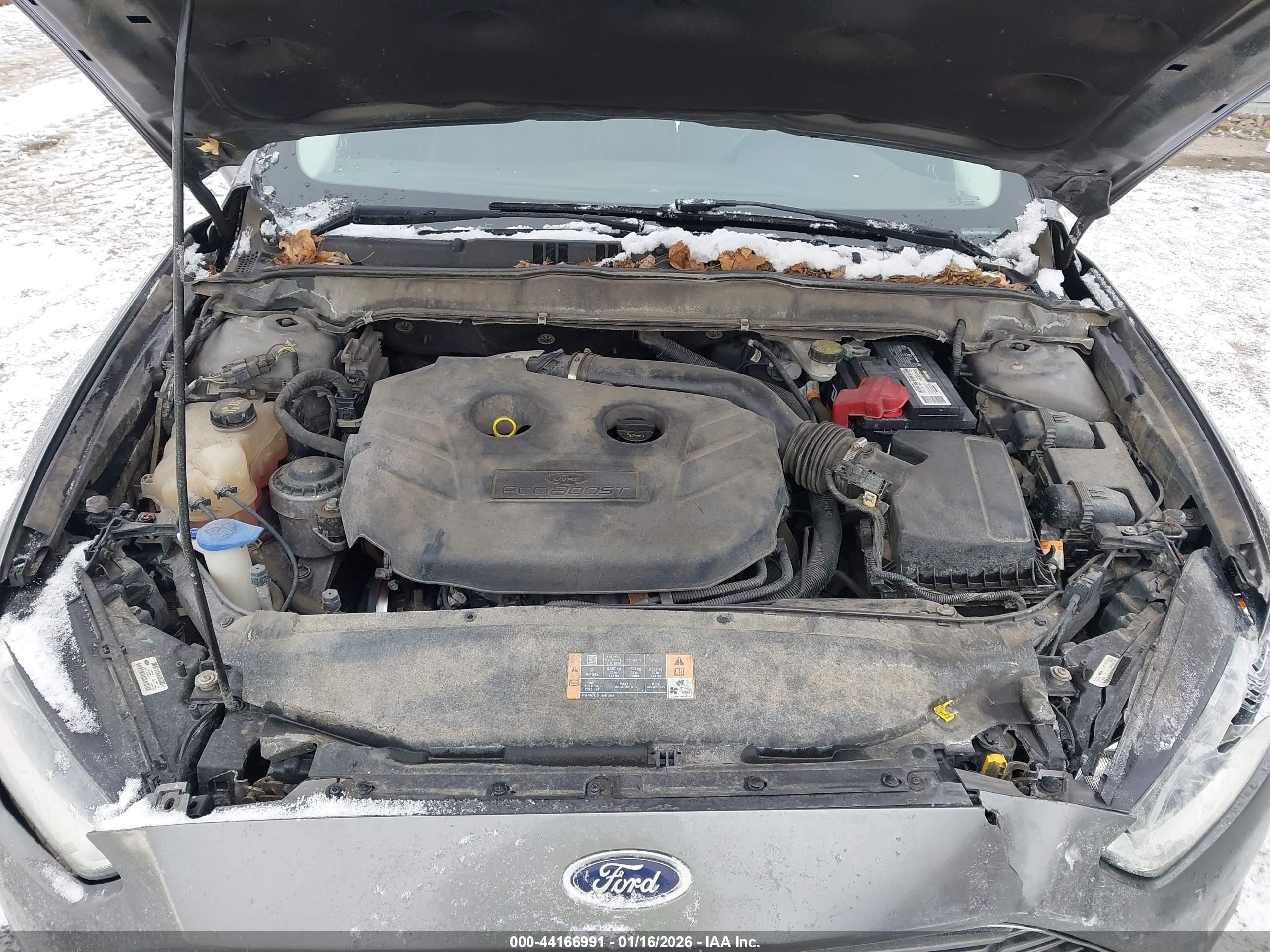 FORD FUSION image 10