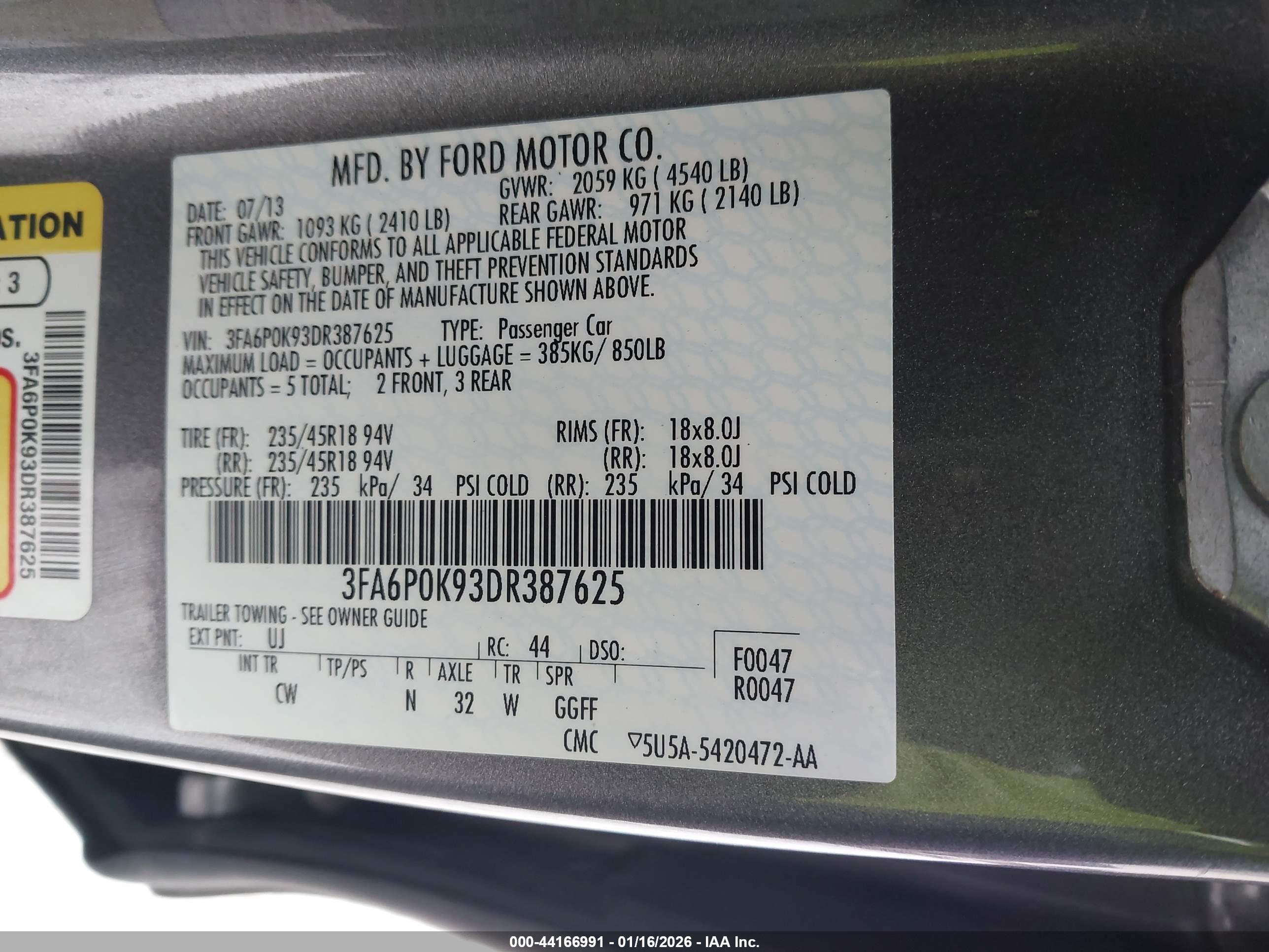 FORD FUSION image 9