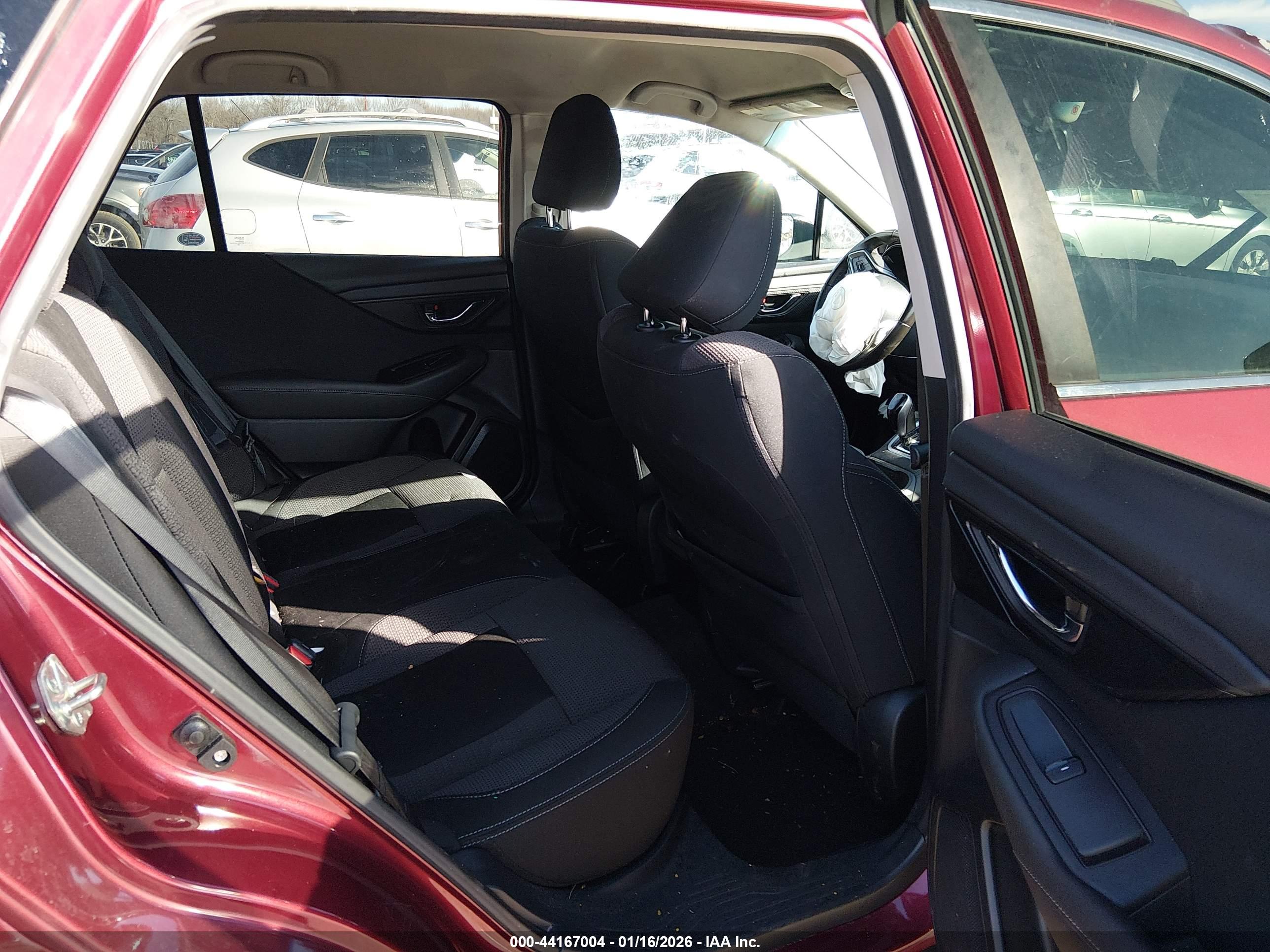 SUBARU OUTBACK image 8