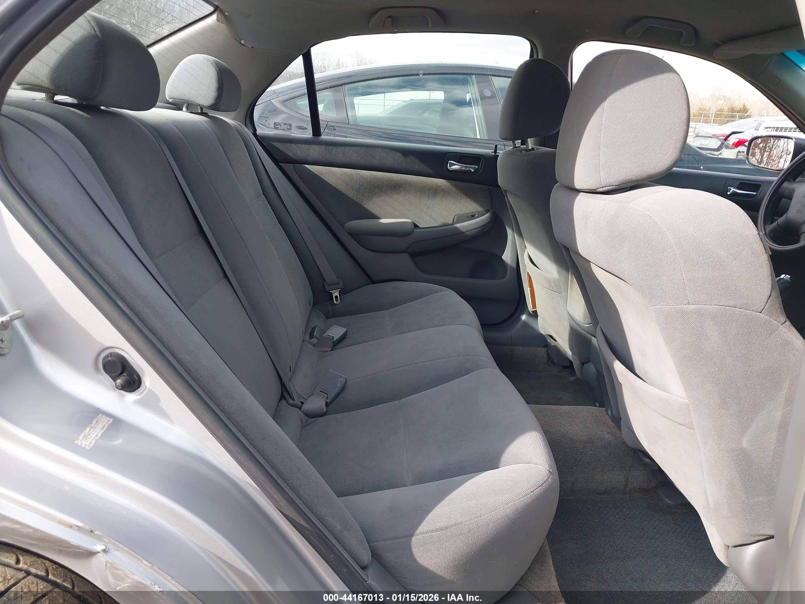HONDA ACCORD image 8
