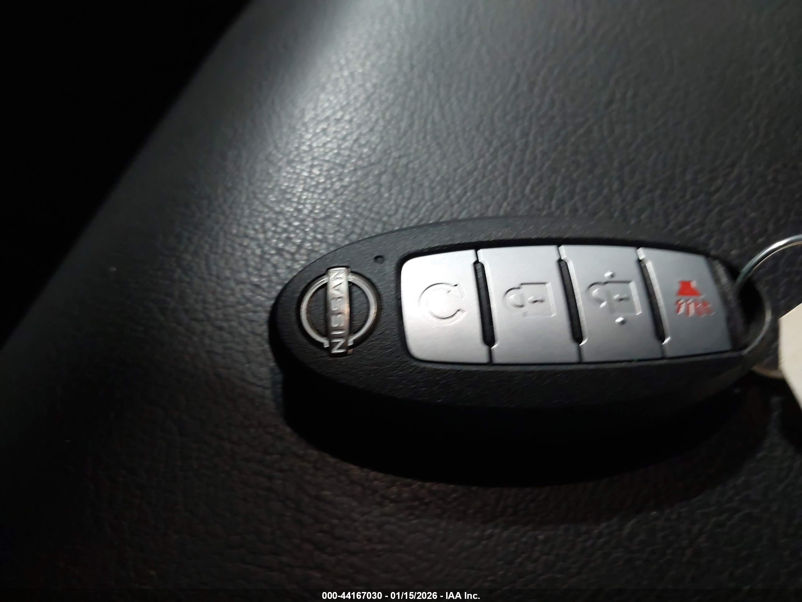 NISSAN FRONTIER image 11