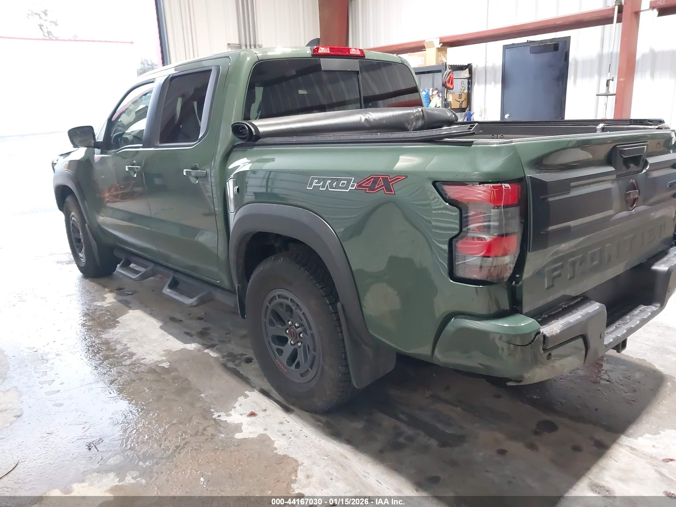 NISSAN FRONTIER image 3