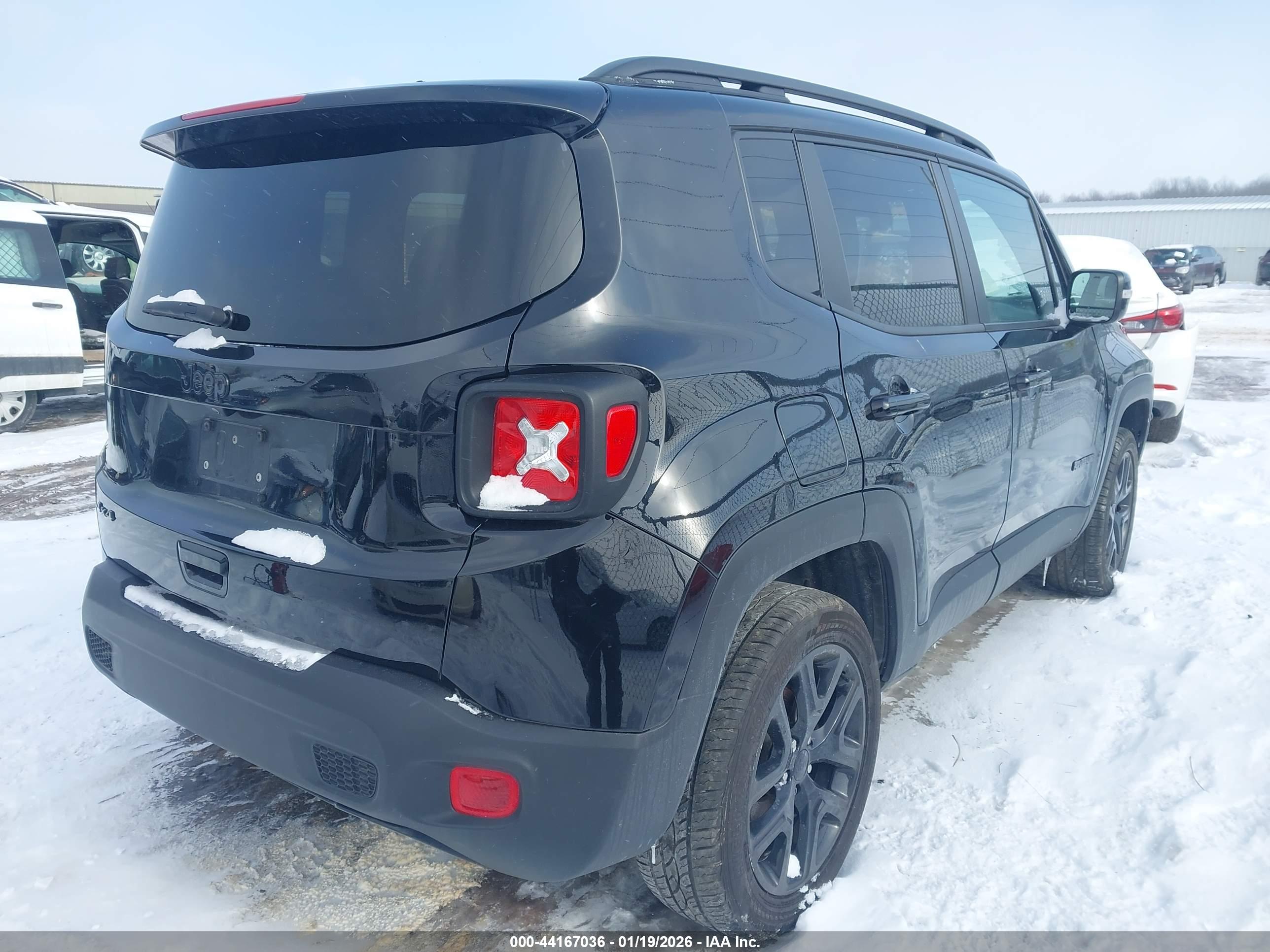JEEP RENEGADE image 4