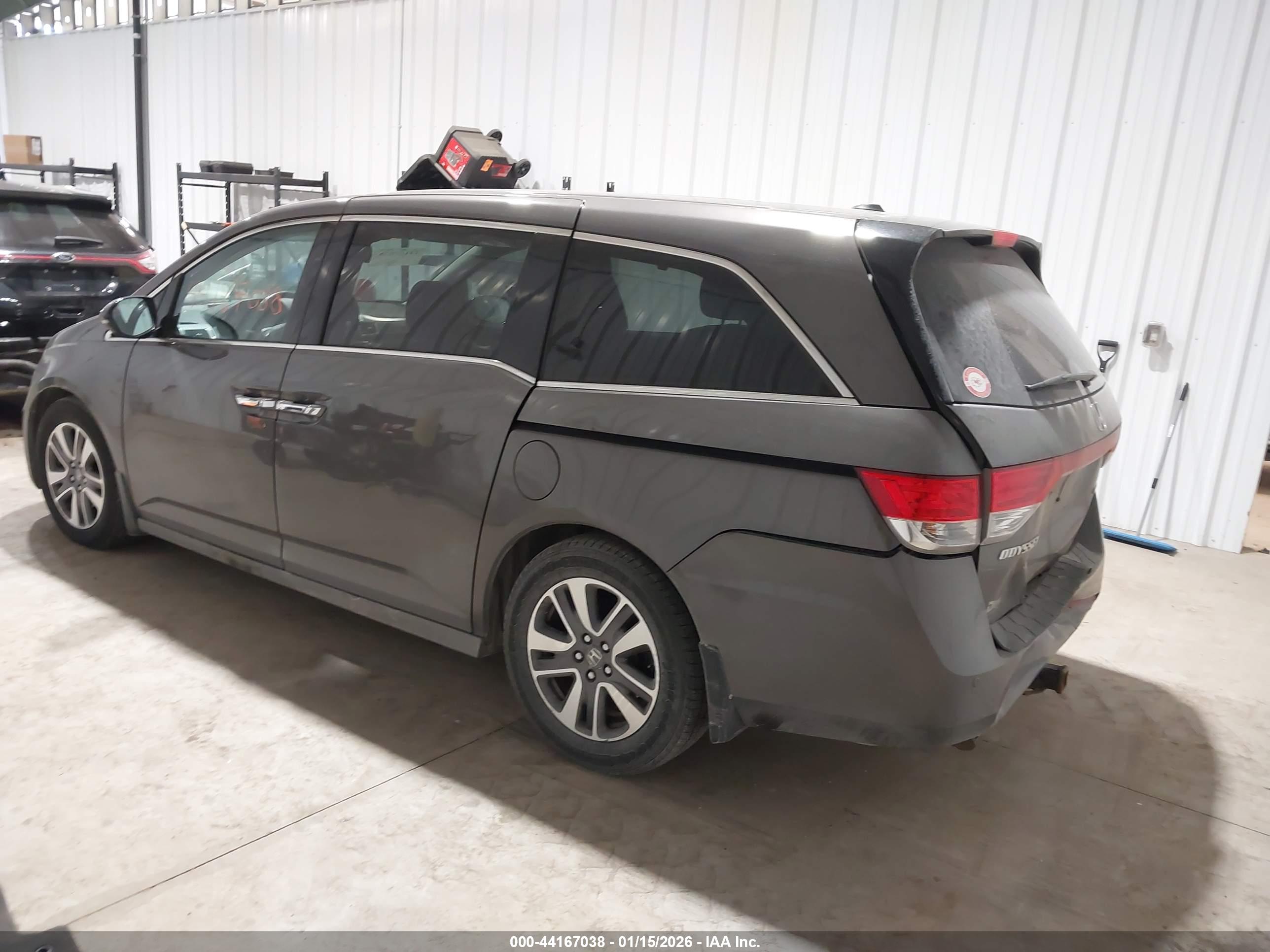 HONDA ODYSSEY image 3