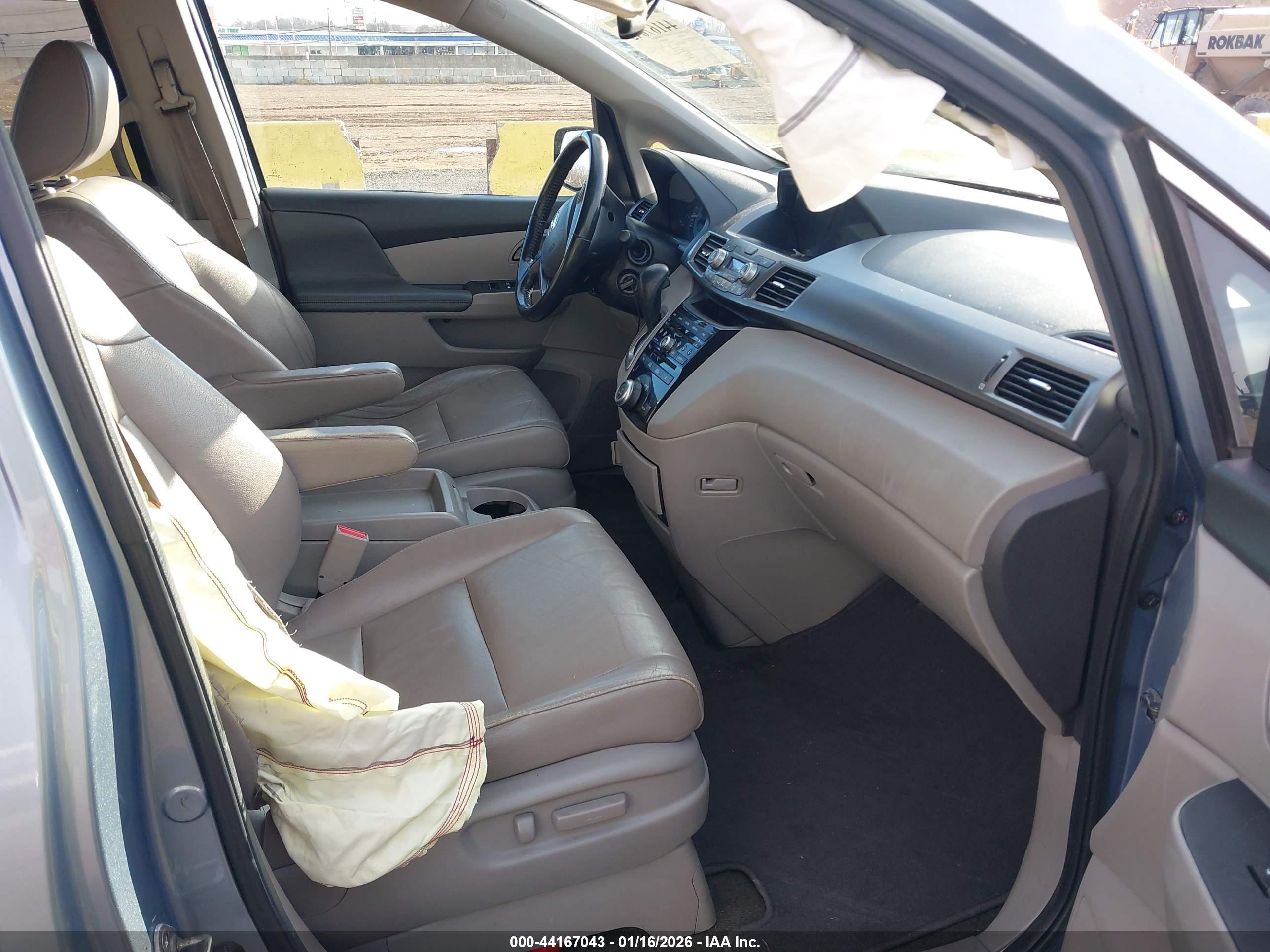 HONDA ODYSSEY image 5