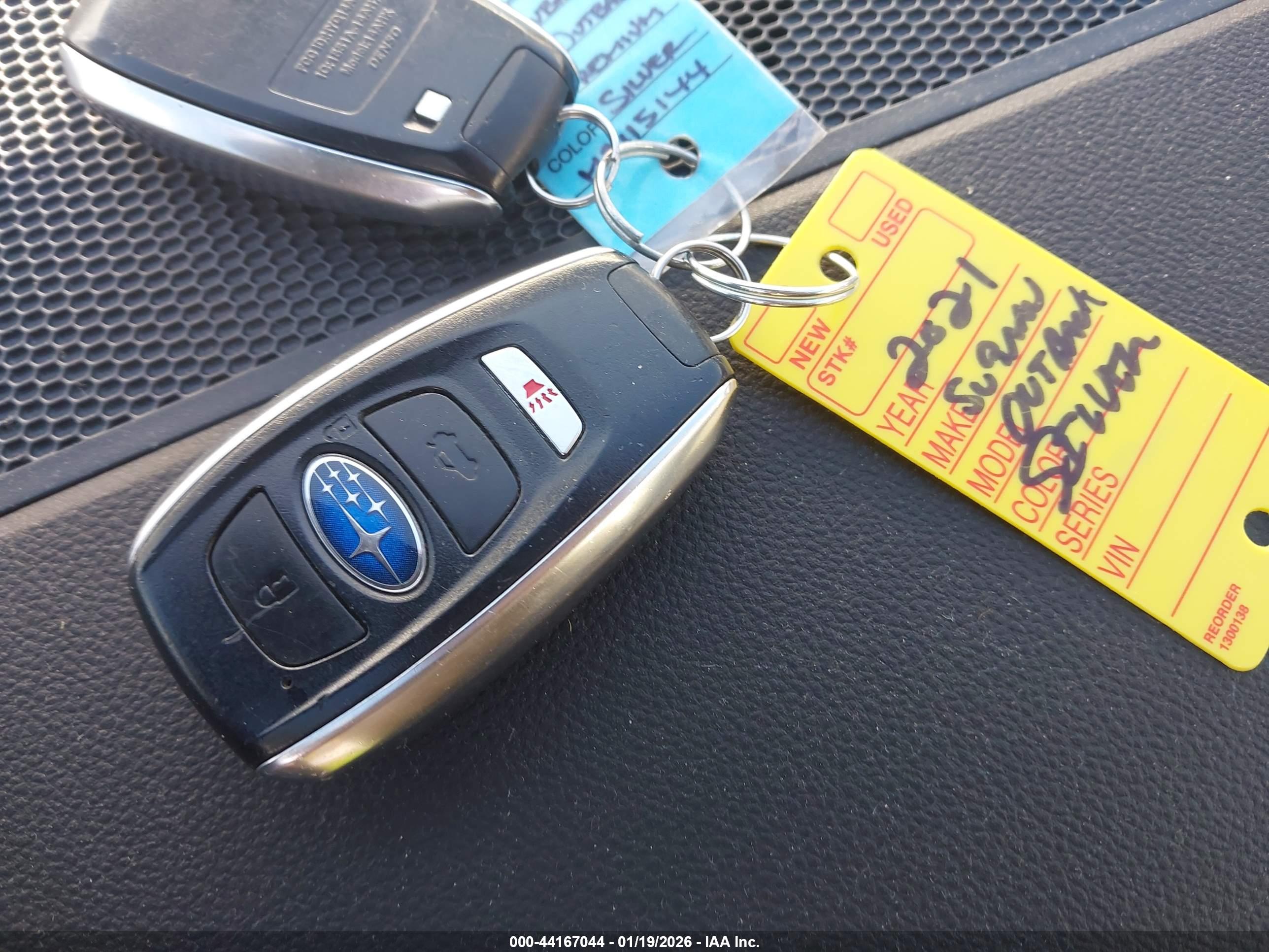 SUBARU OUTBACK image 11