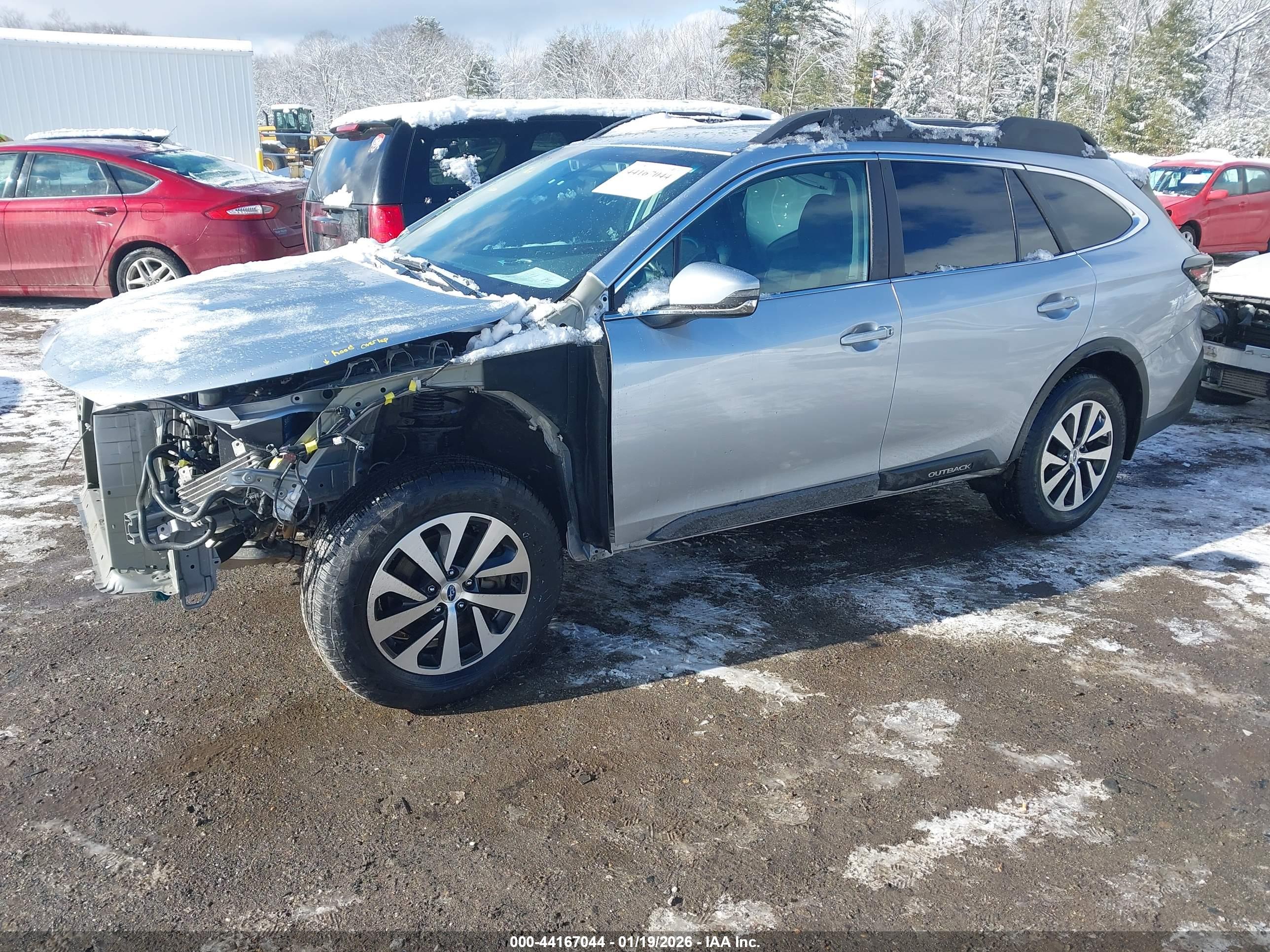 SUBARU OUTBACK image 4
