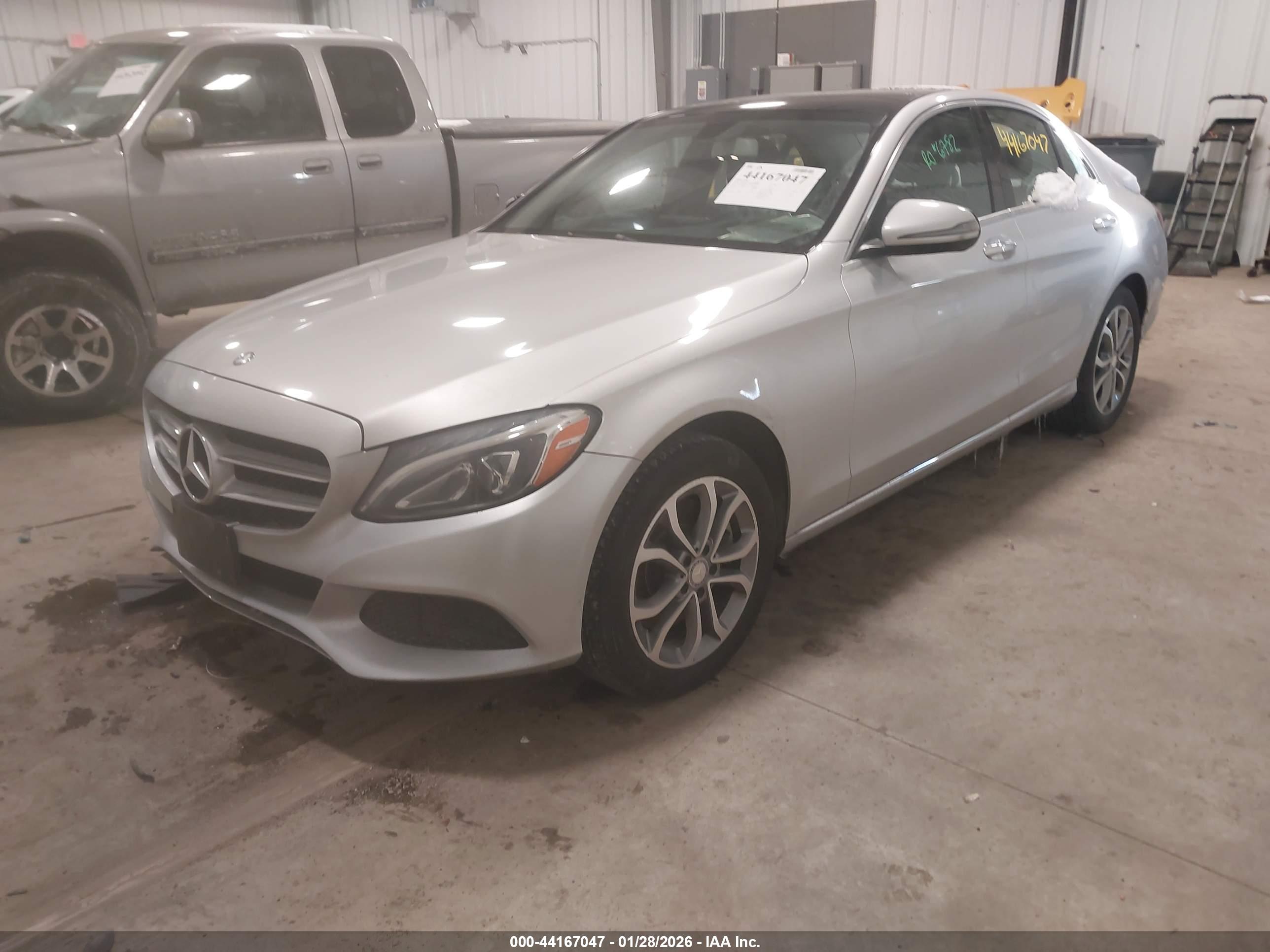MERCEDES-BENZ C image 2