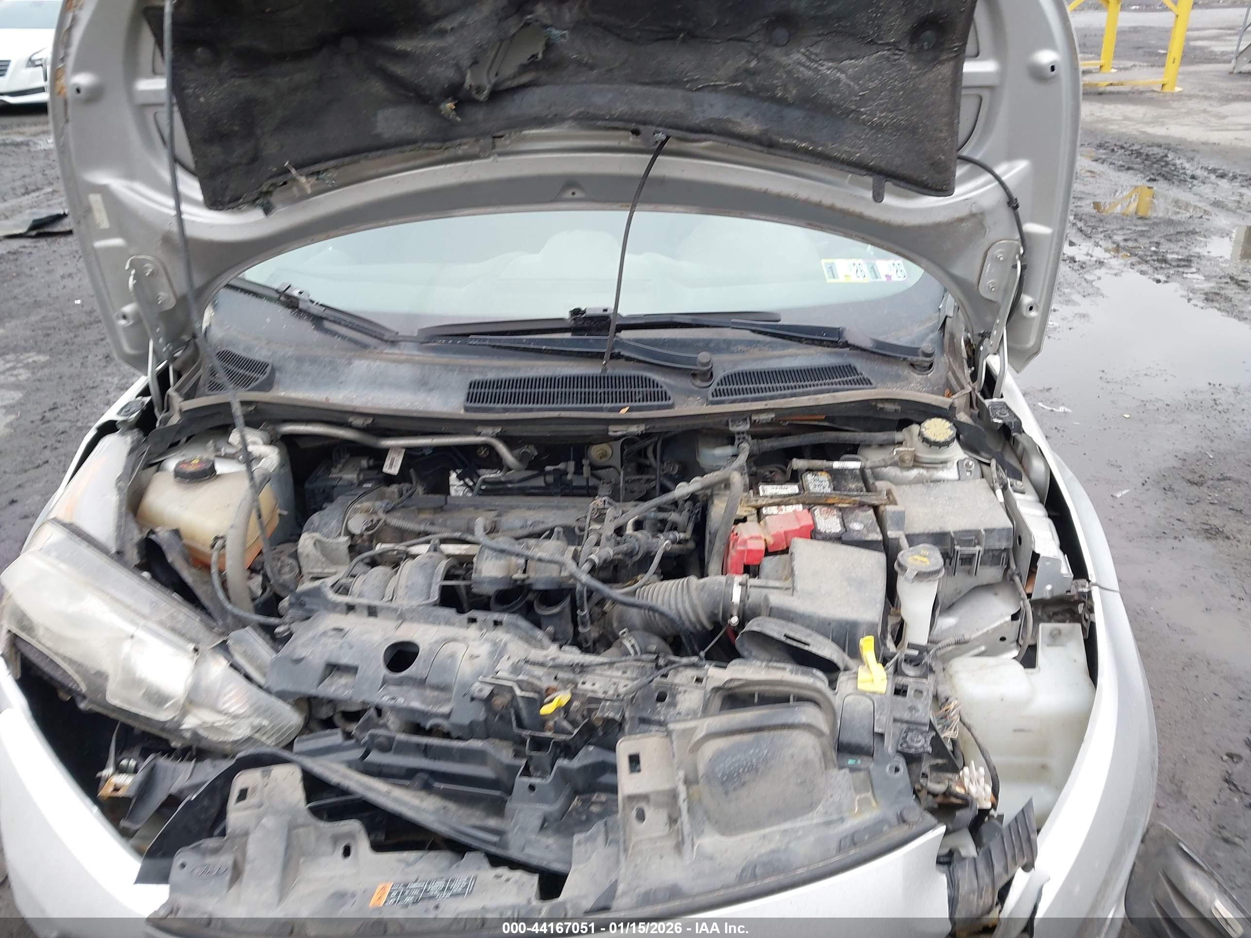 FORD FIESTA image 10